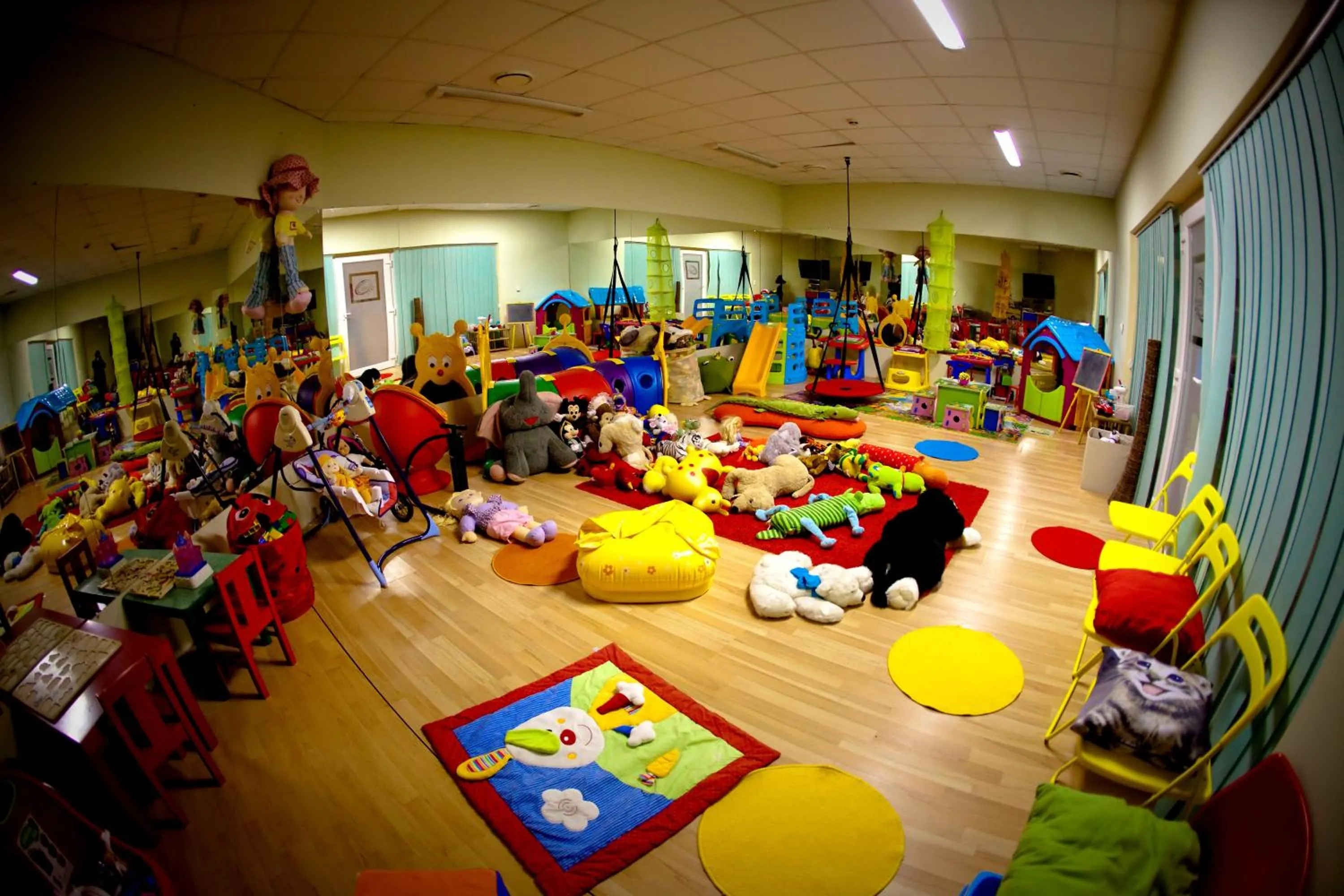 Game Room in Granada Conference, Wellness and Sport Hotel