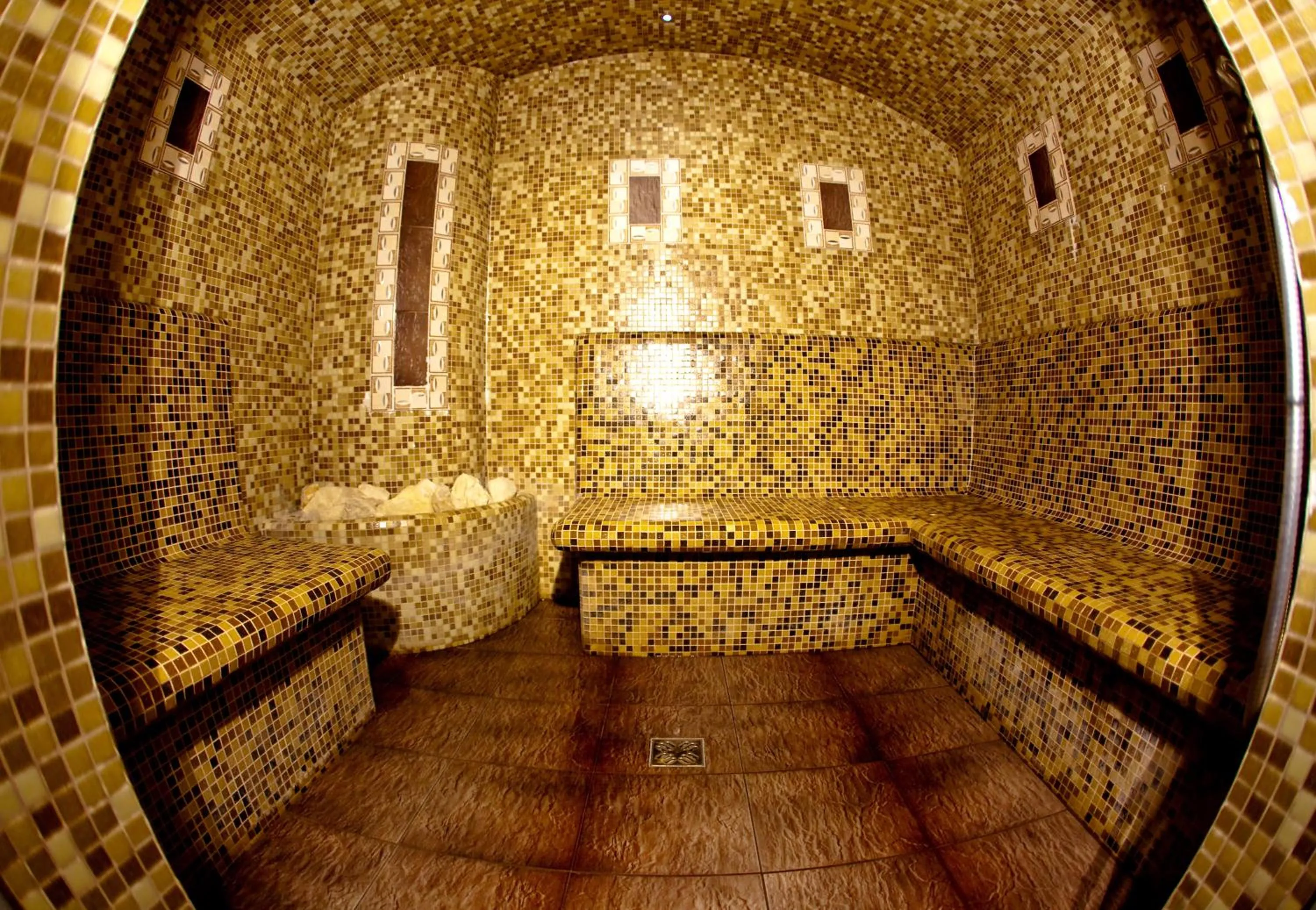 Spa and wellness centre/facilities in Granada Conference, Wellness and Sport Hotel