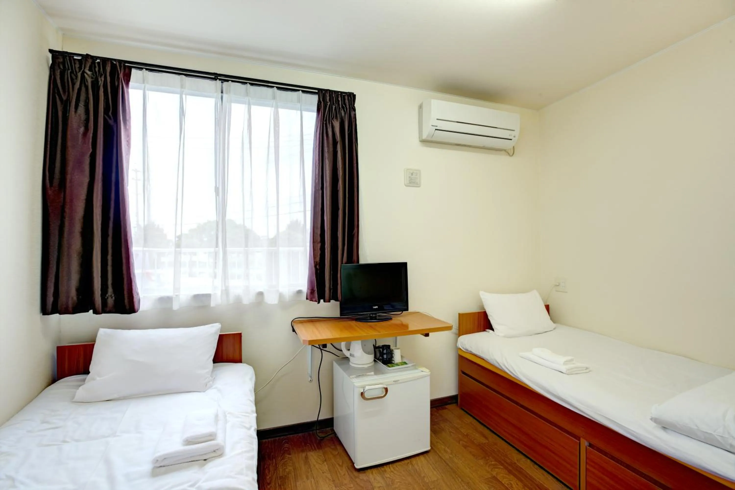 Bed in Southern Village Okinawa