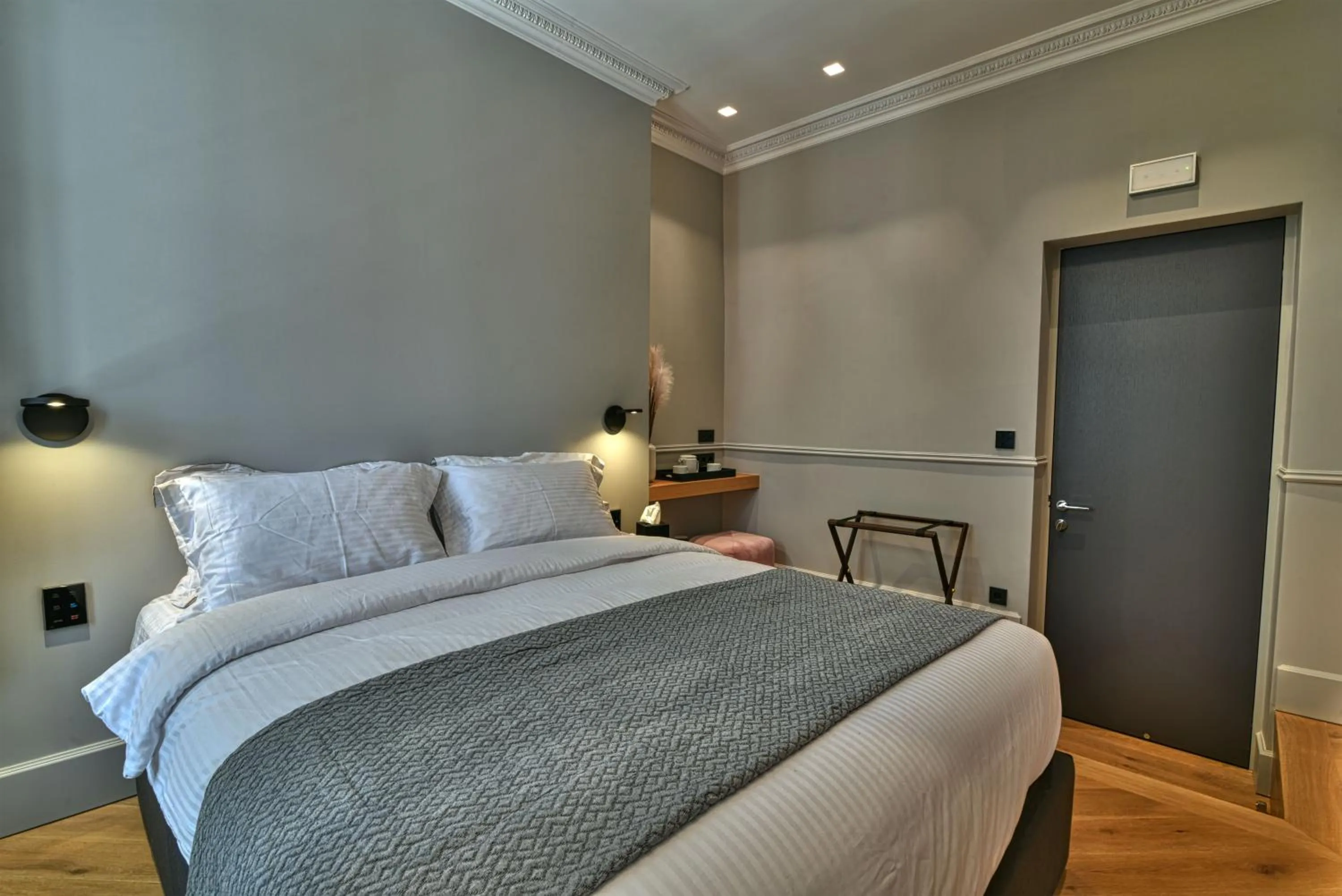 Bedroom, Bed in Athens Dom Hotel