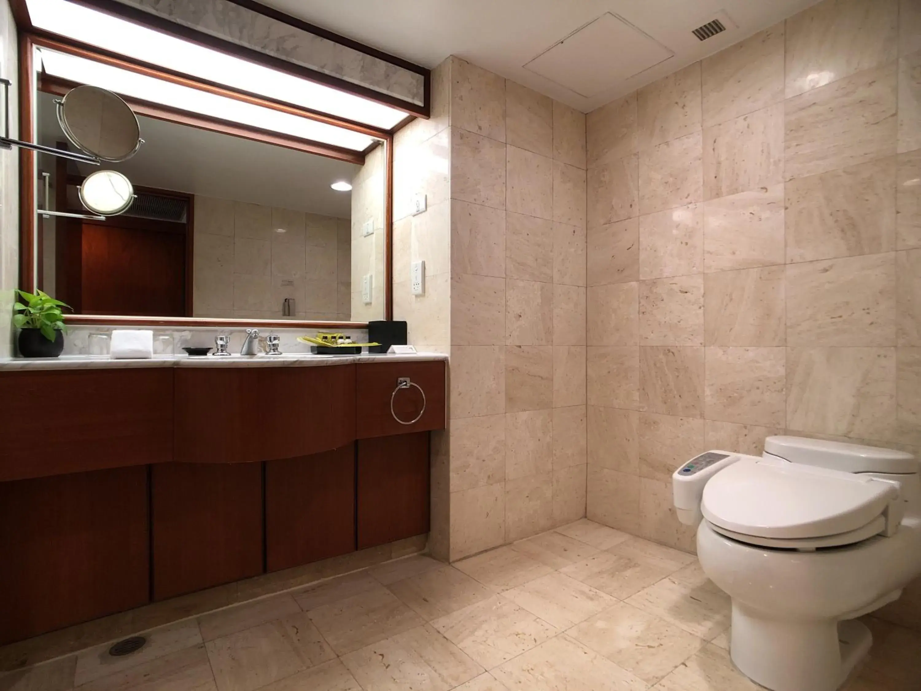 Superior Twin Room in Evergreen Laurel Hotel - Taichung Superior Twin Room in Evergreen Laurel Hotel - Taichung