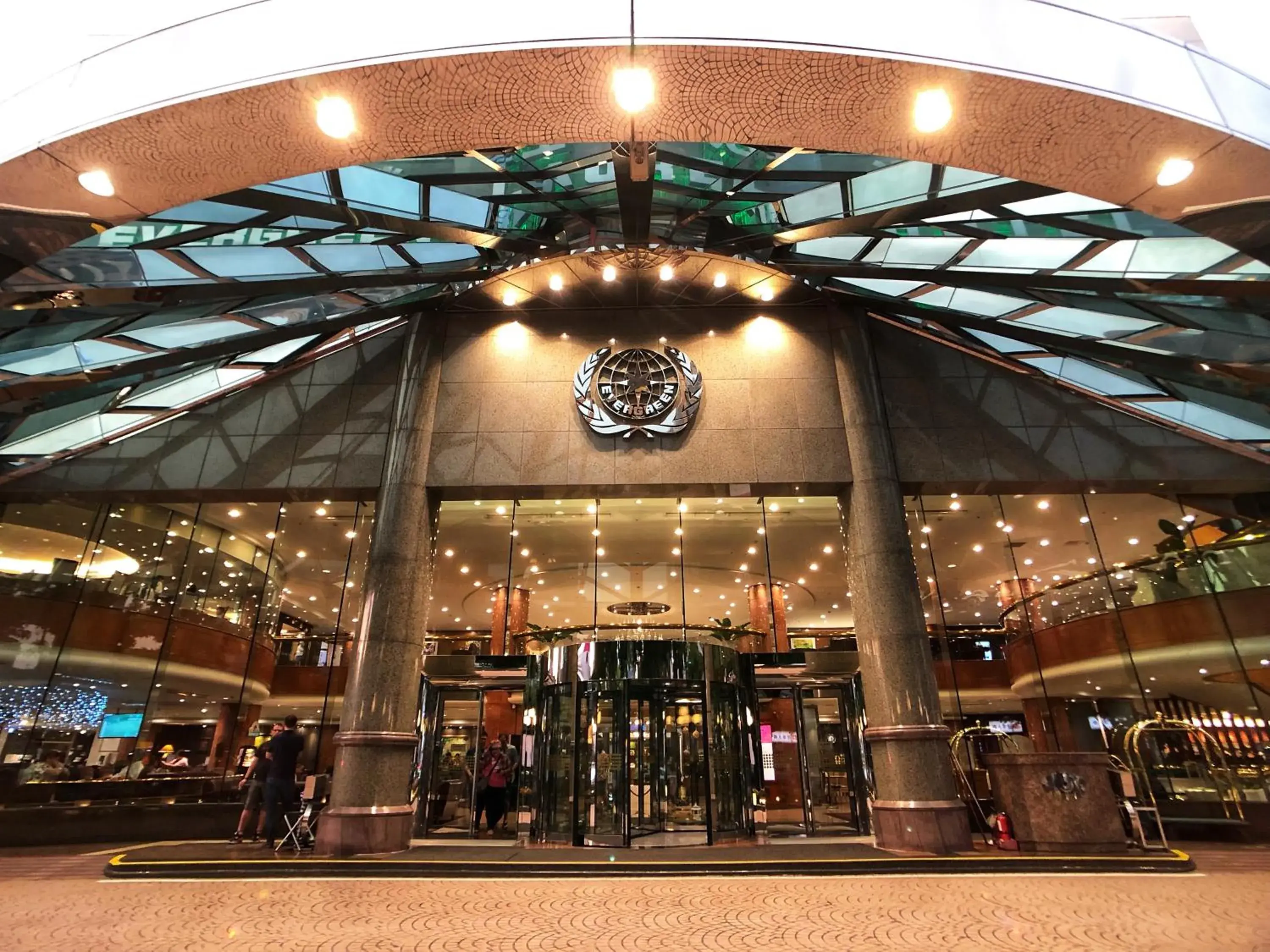 Facade/entrance in Evergreen Laurel Hotel - Taichung Facade/entrance in Evergreen Laurel Hotel - Taichung