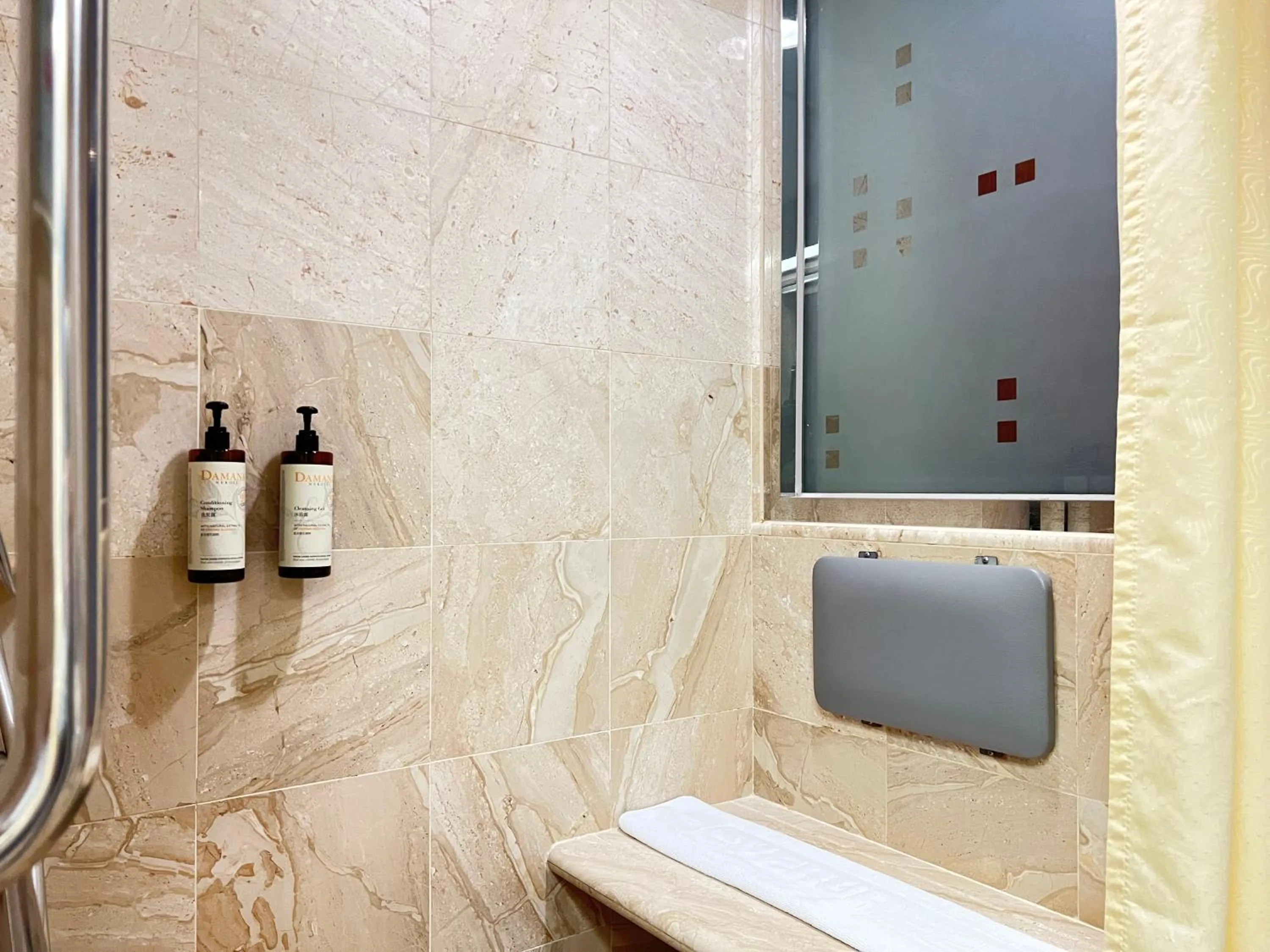 Bathroom in Evergreen Laurel Hotel - Taichung