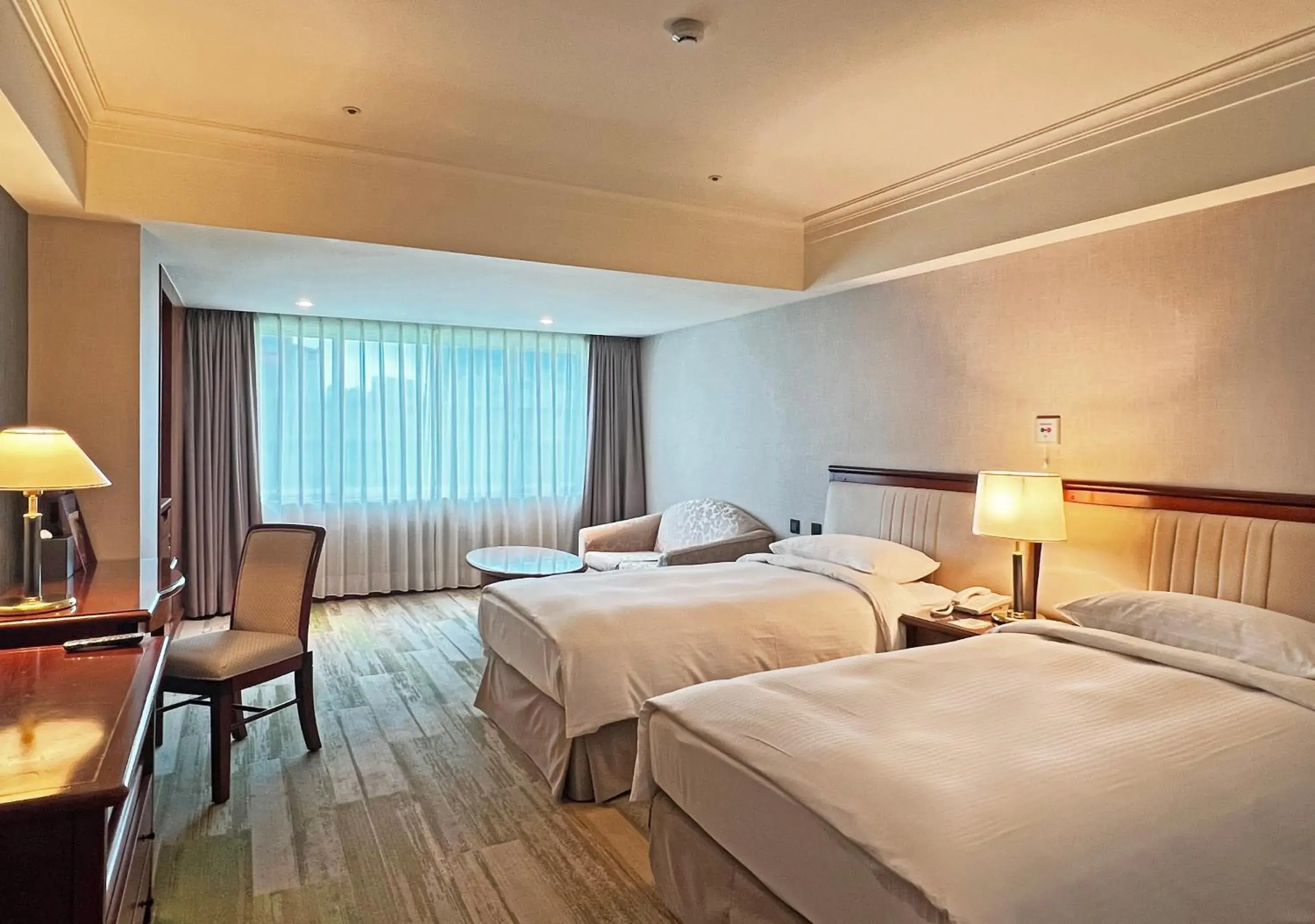 Twin Room - Disability Access in Evergreen Laurel Hotel - Taichung Twin Room - Disability Access in Evergreen Laurel Hotel - Taichung