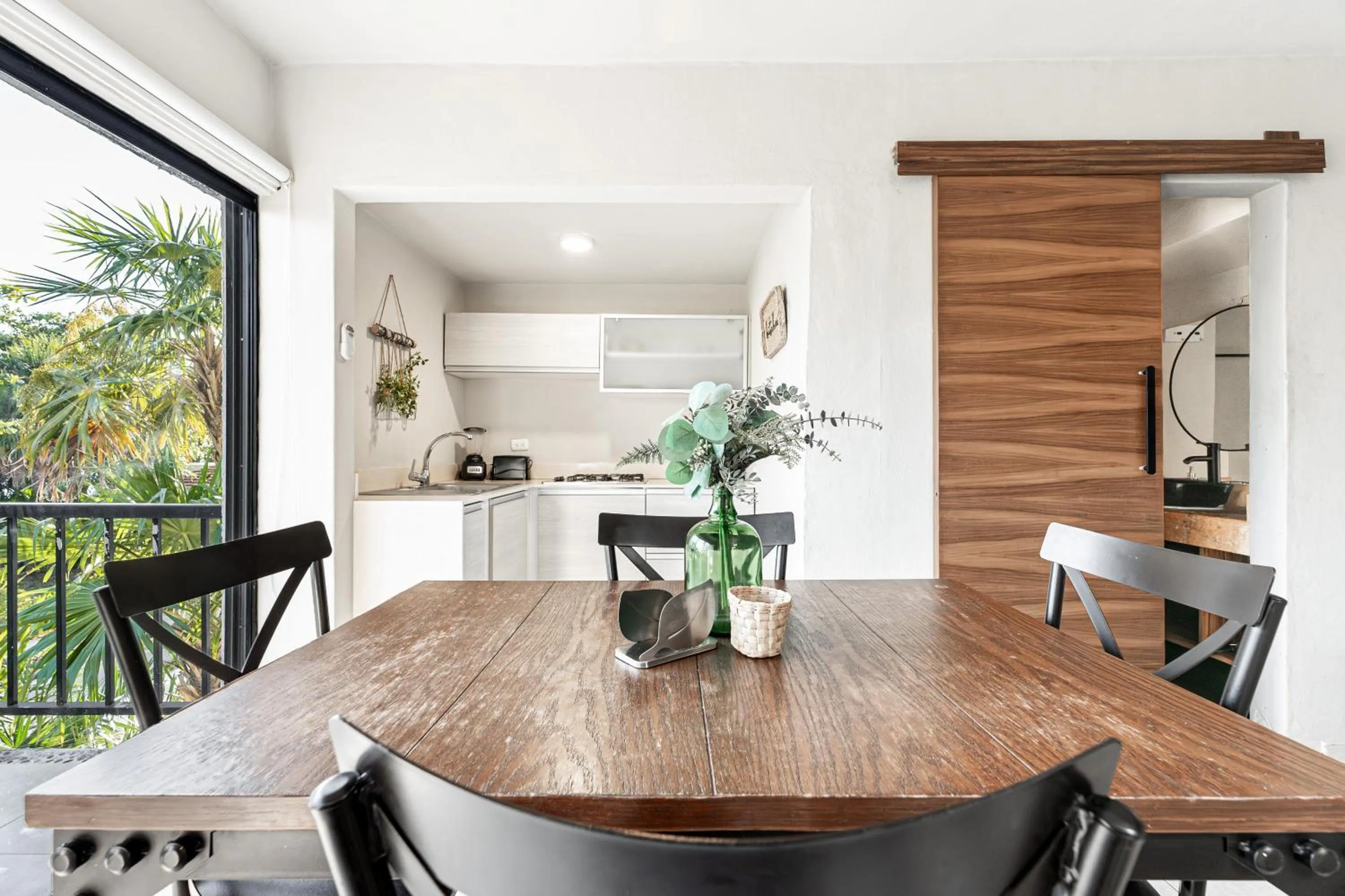 Sole & Mare by Andiani Travel