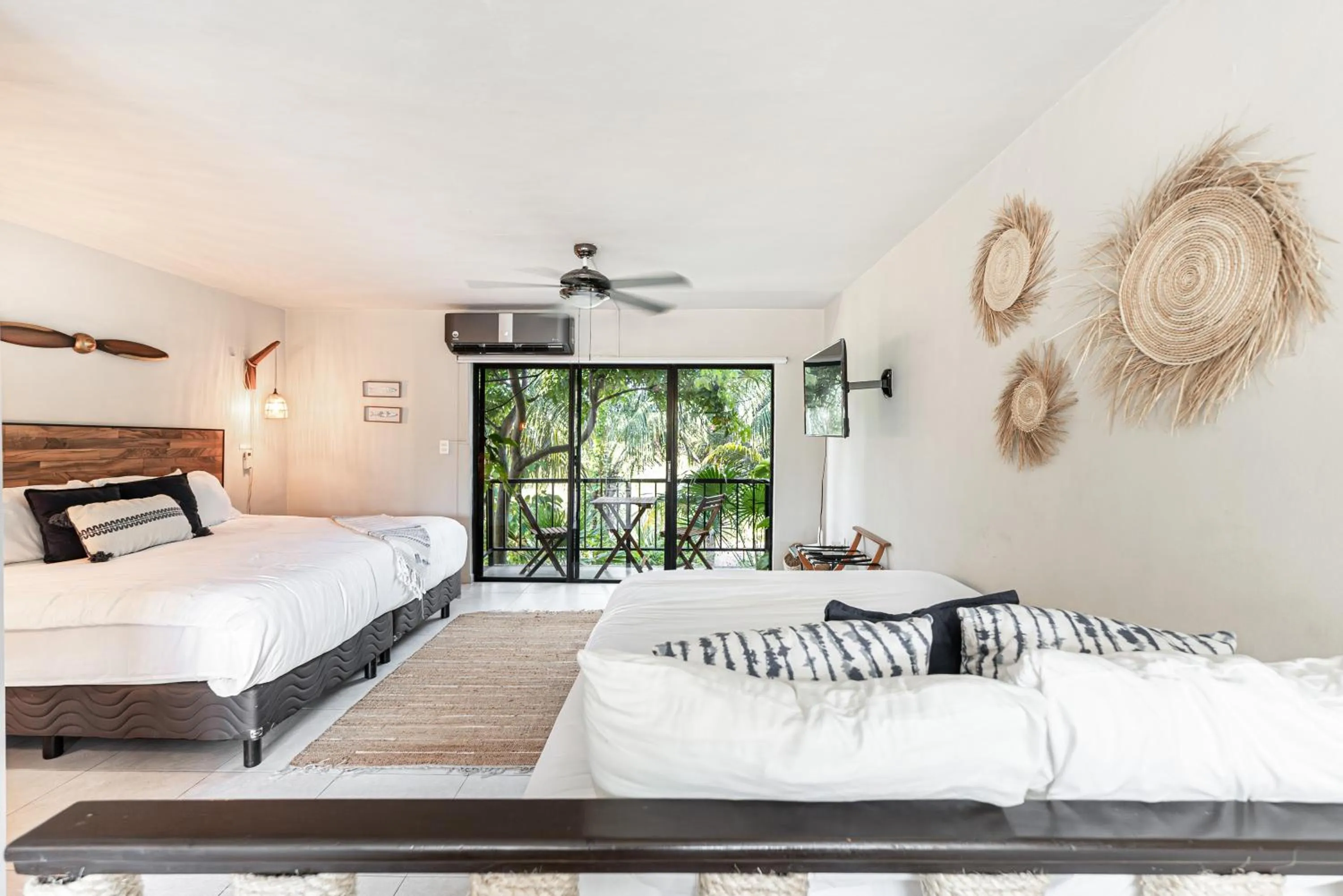 Bed in Sole & Mare by Andiani Travel