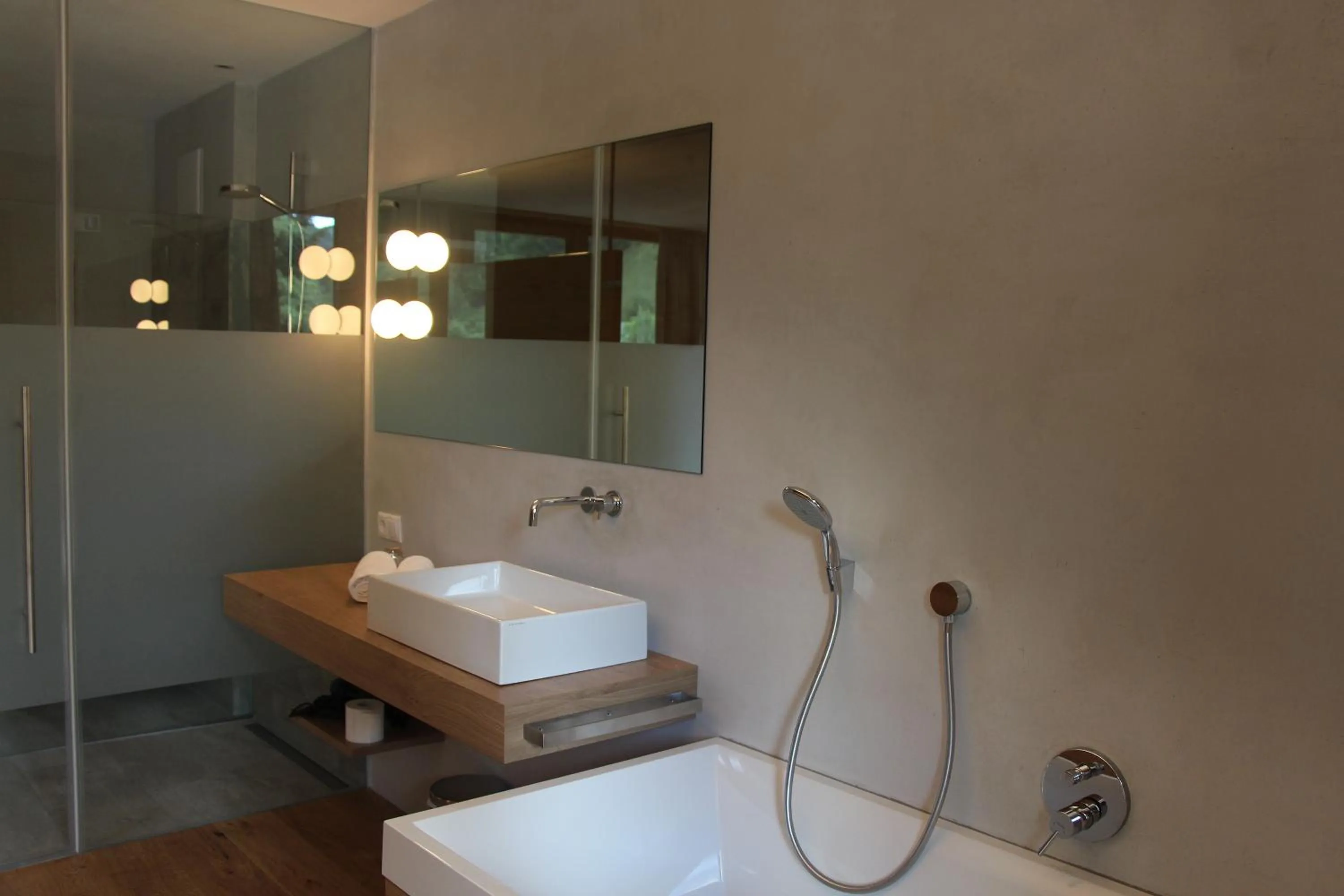 Bathroom in Steindl's Boutique Hotel