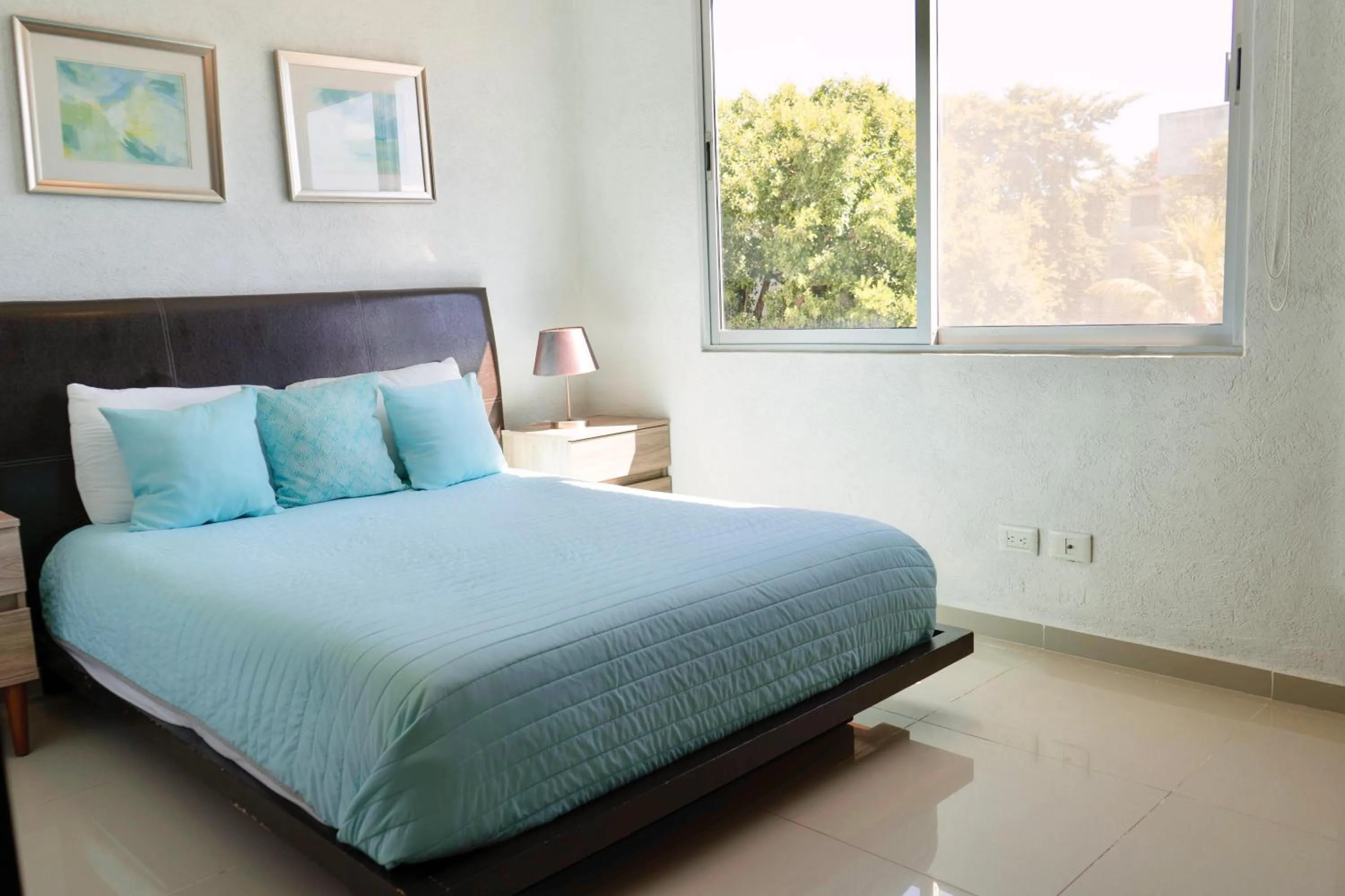 Bed in Yikal Suites by Andiani Travel