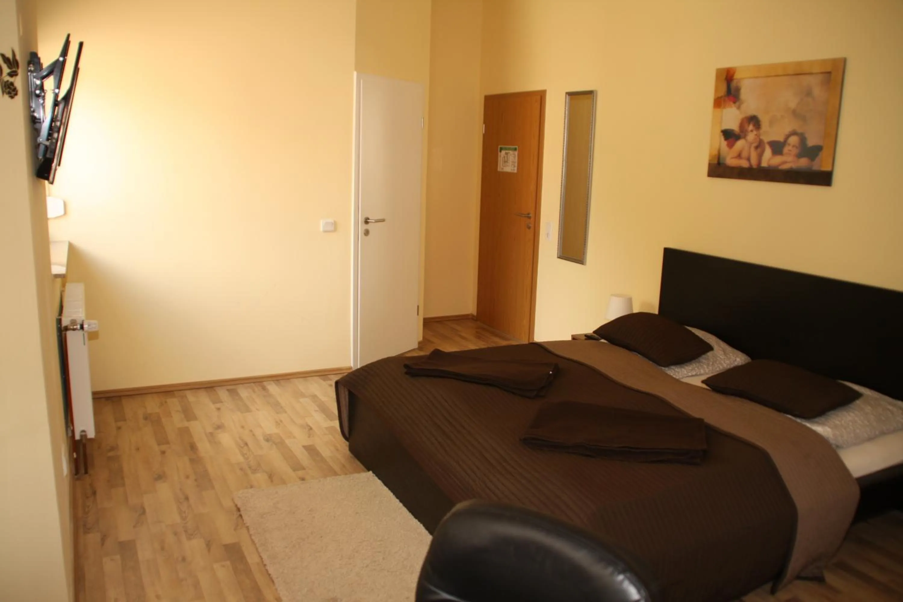 Bed in Deutsches Haus