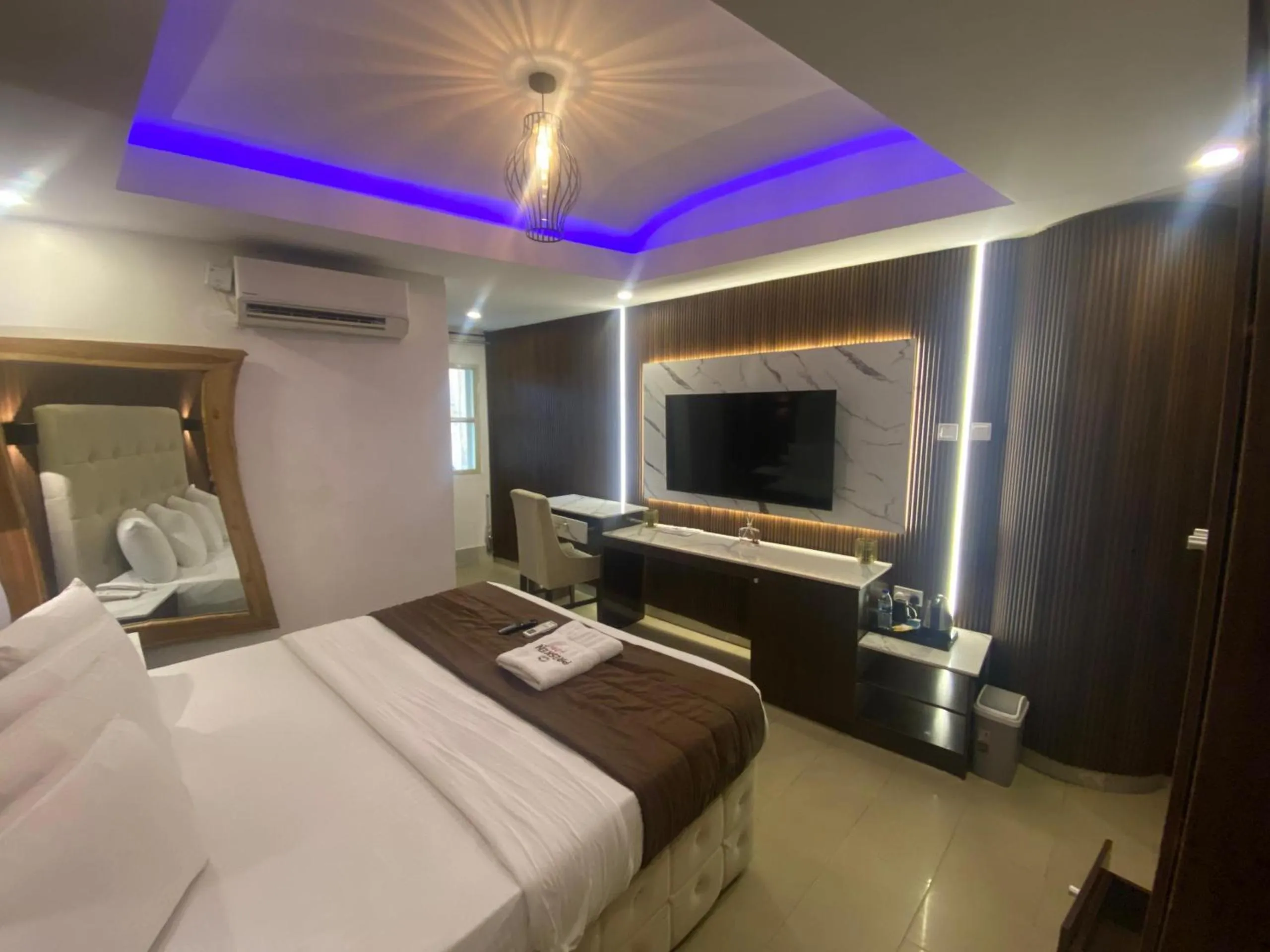 Bed in Presken Hotel Alade, Ikeja