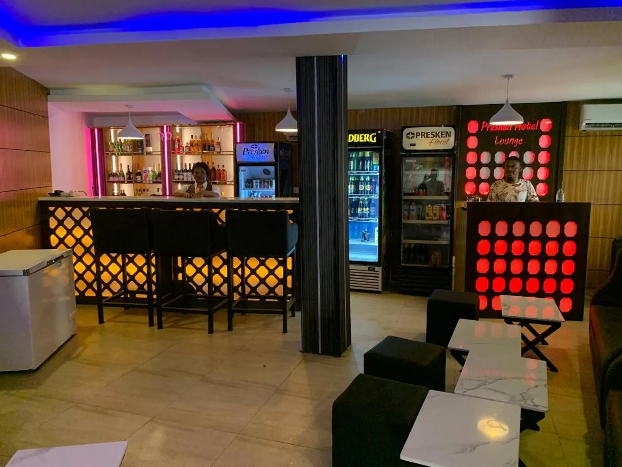 Restaurant/places to eat in Presken Hotel Alade, Ikeja