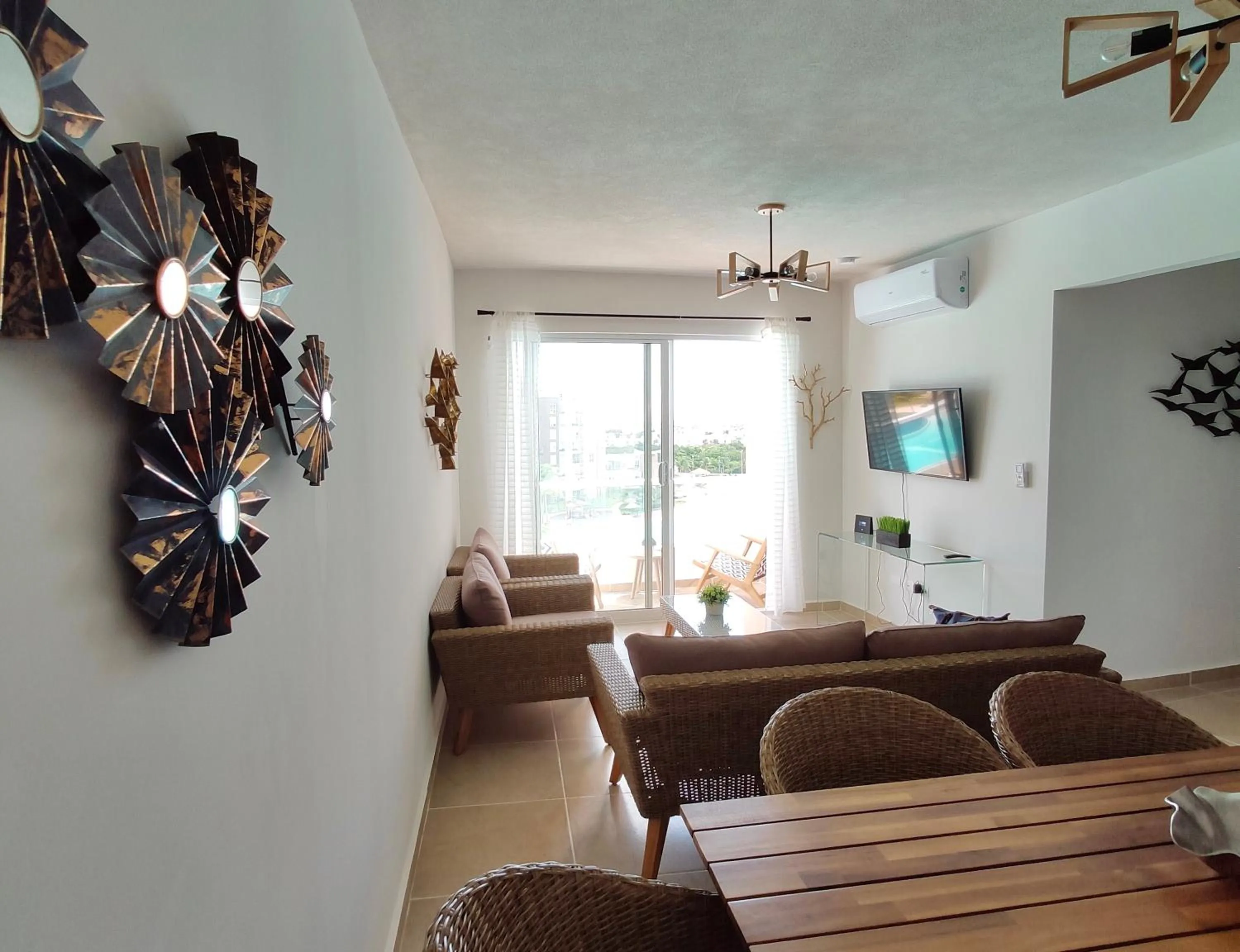 TV and multimedia in Dreams Lagoon by Andiani Travel