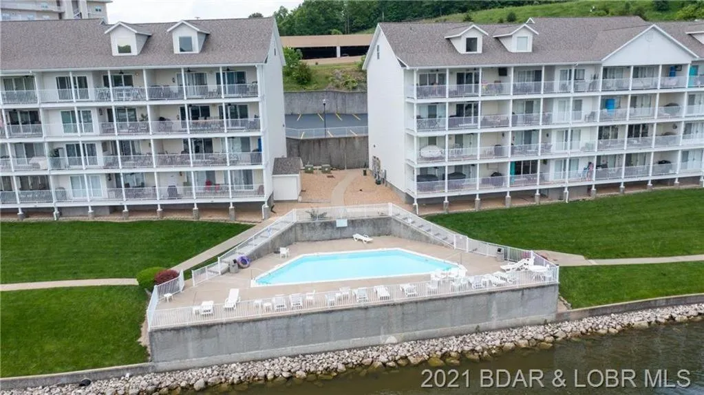 Swimming pool in Family Fun Lakefront Condo at Parkview Bay