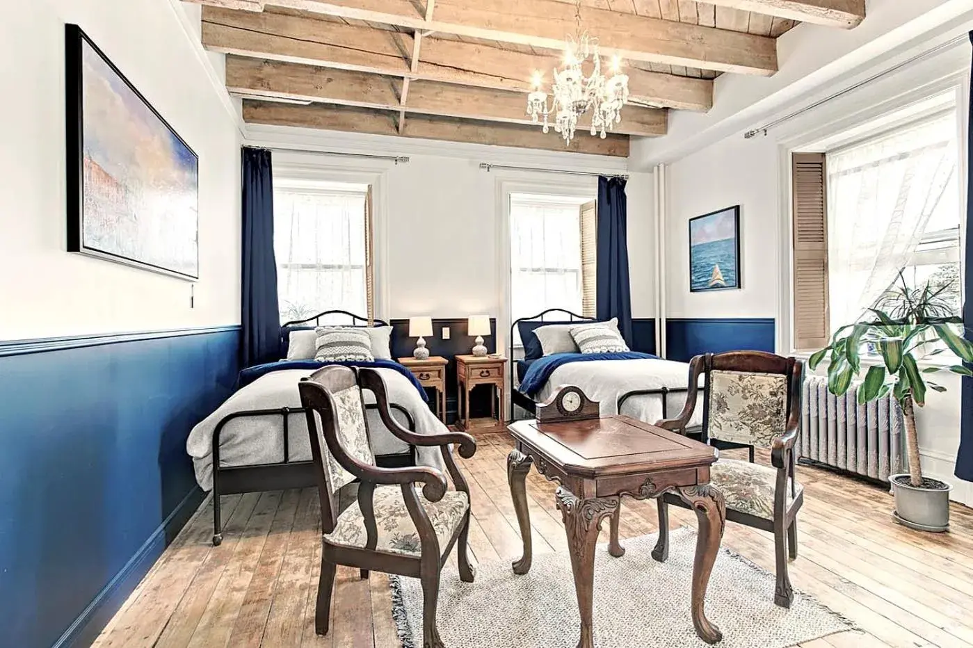 Superior King Room - single occupancy in La Demeure du Capitaine Superior King Room - single occupancy in La Demeure du Capitaine