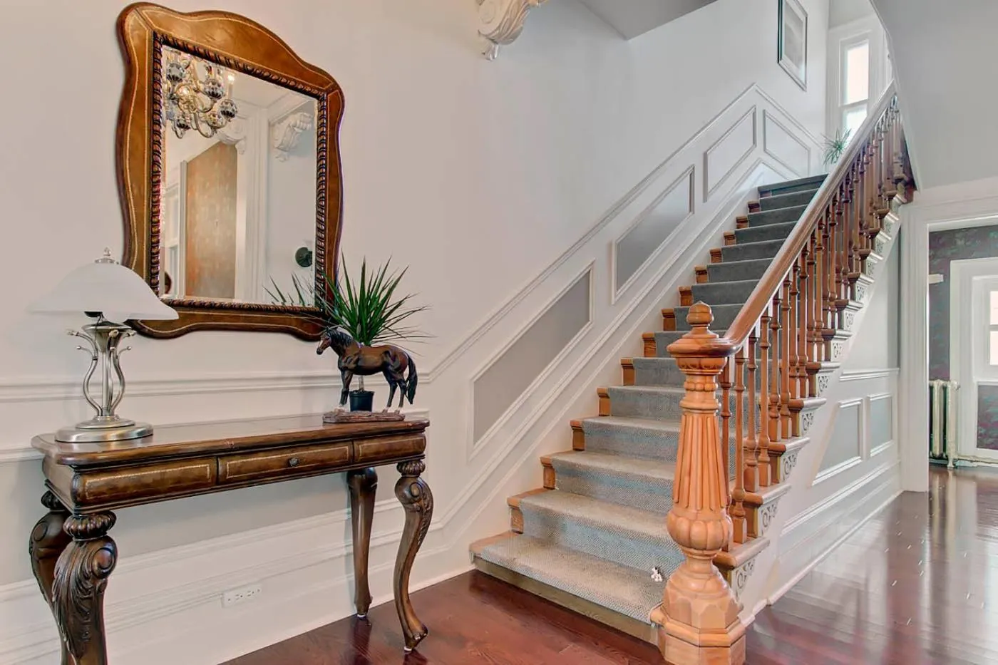 Facade/entrance in La Demeure du Capitaine