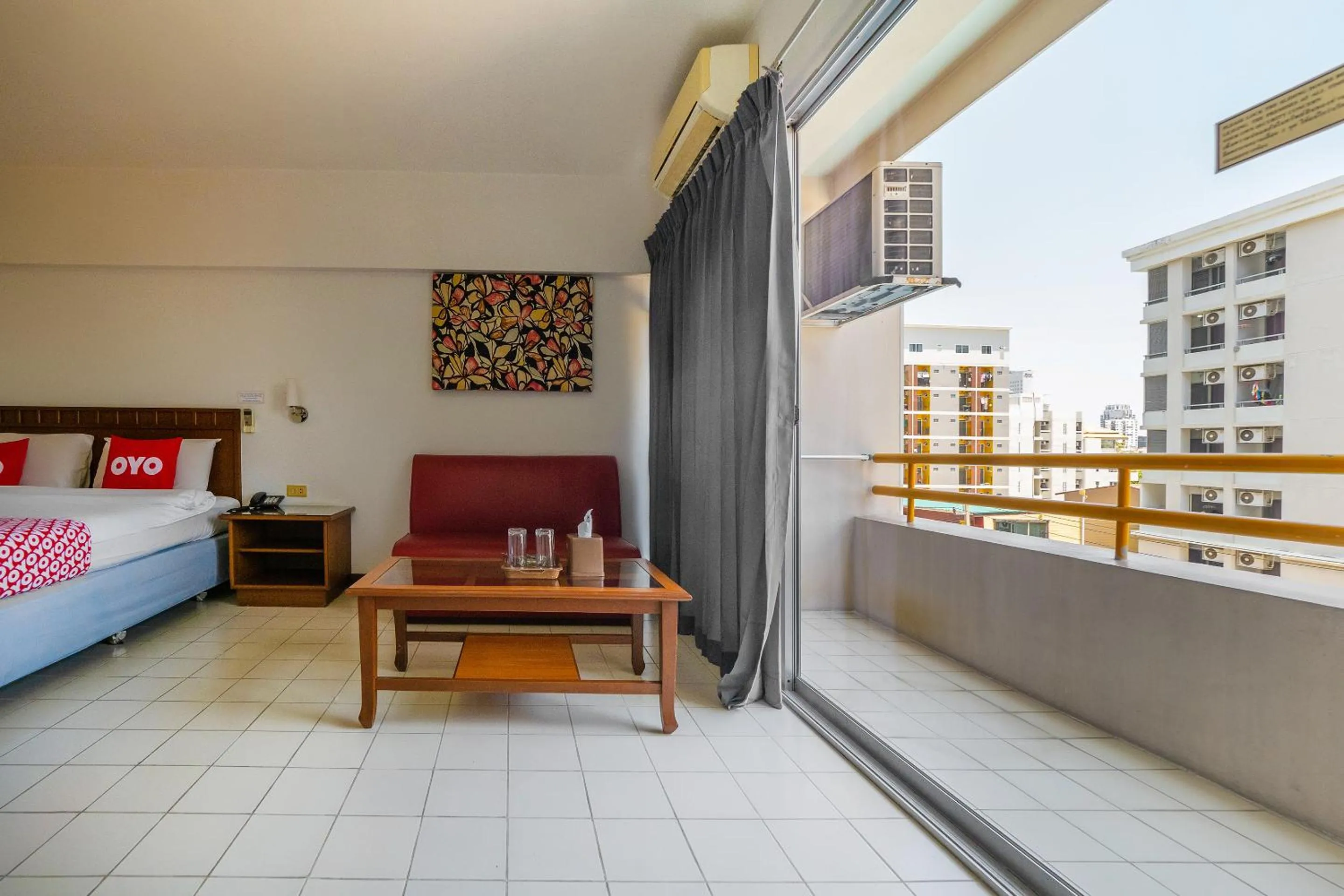Living room, Bed in L.A. Tower Hotel