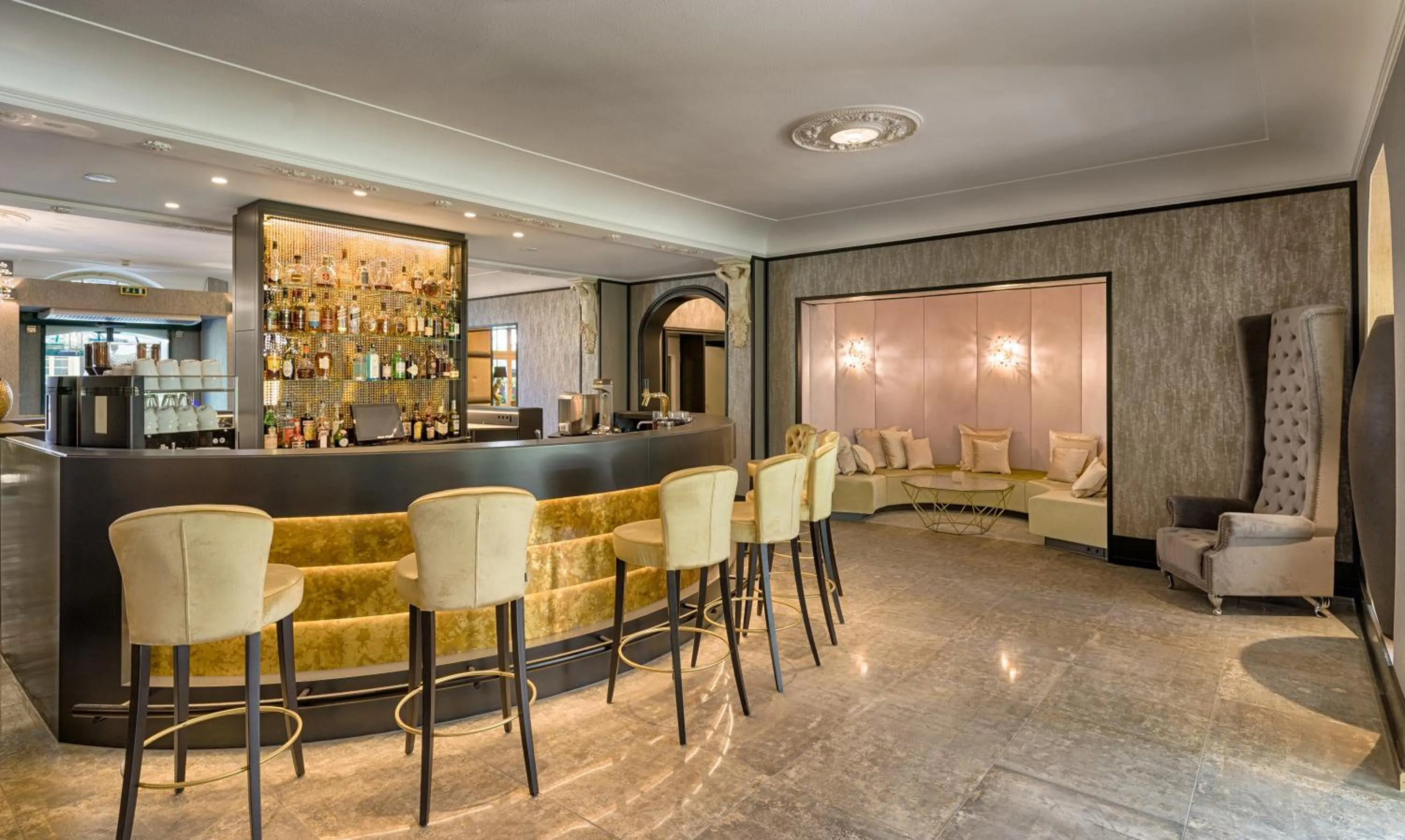 Lounge or bar in Parkhotel Adler