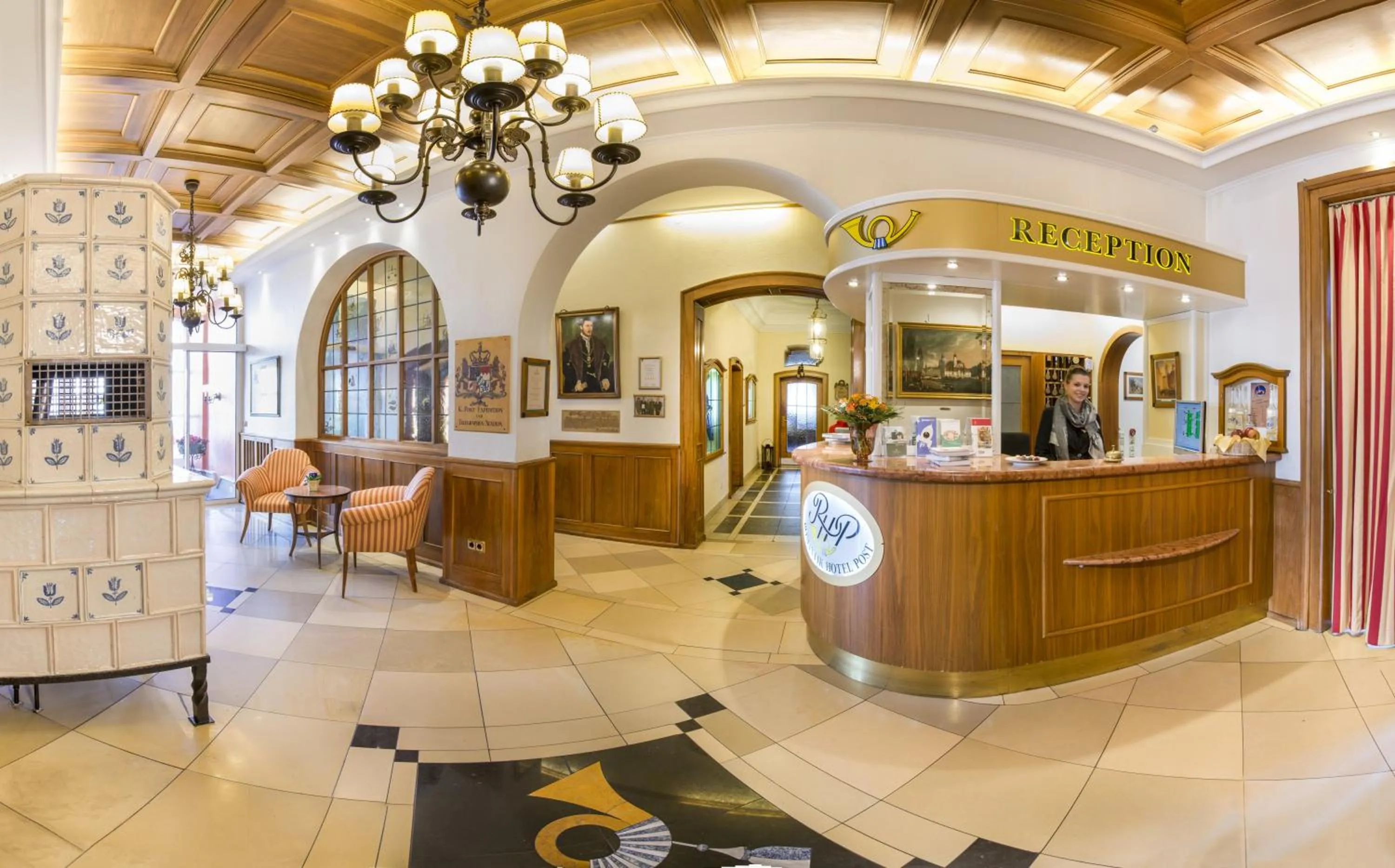 Lobby or reception in Romantik Hotel zur Post