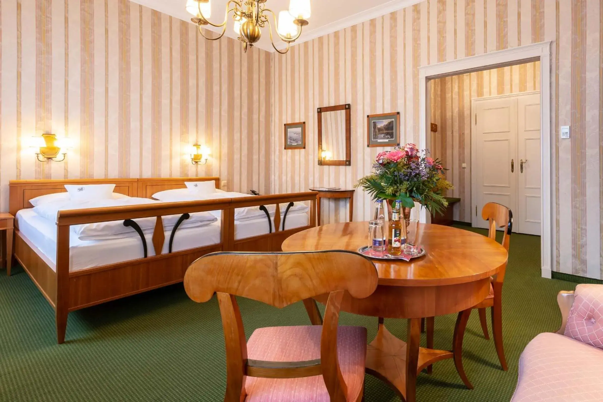 Comfort Double Room - single occupancy in Romantik Hotel zur Post Comfort Double Room - single occupancy in Romantik Hotel zur Post