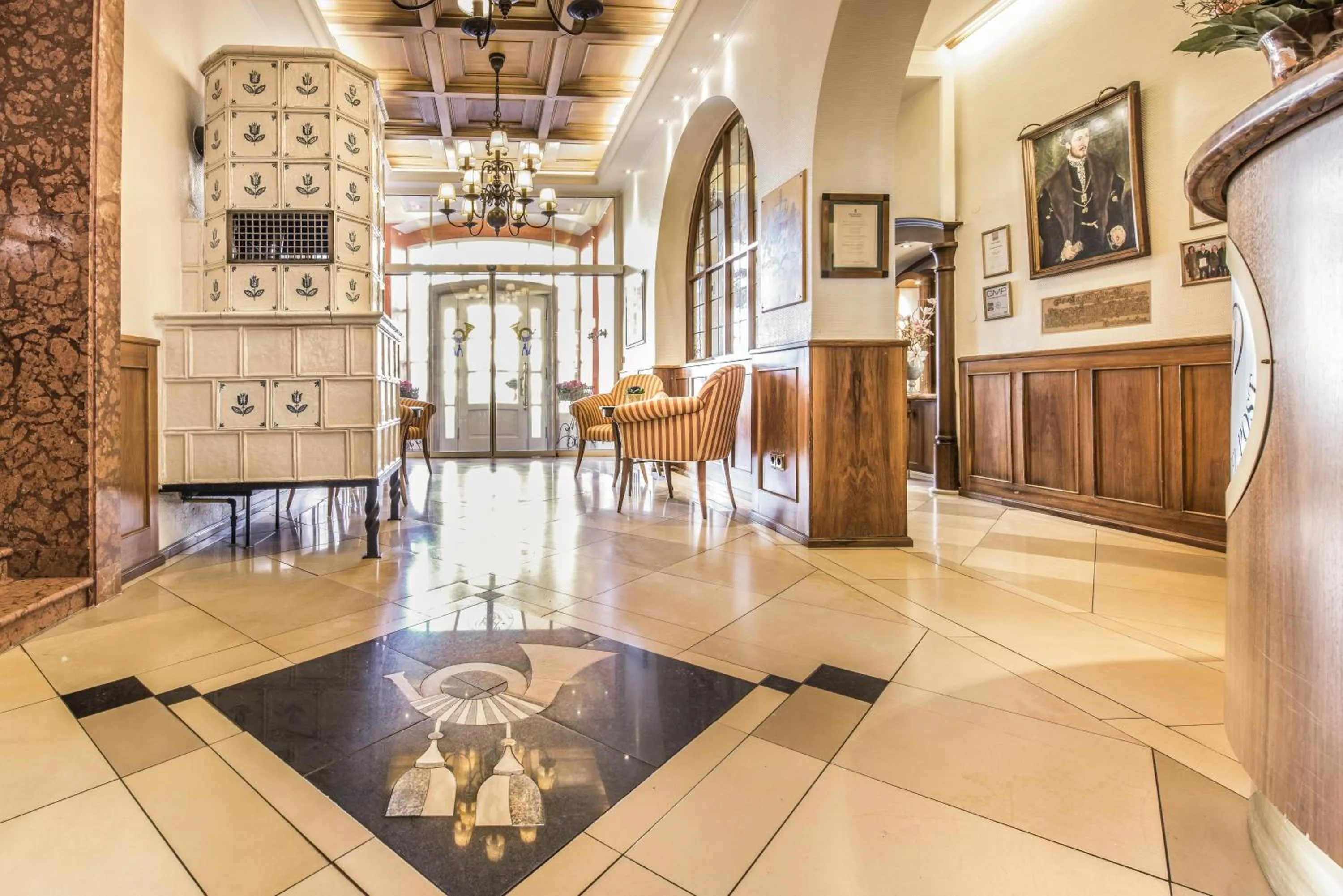 Lobby or reception in Romantik Hotel zur Post