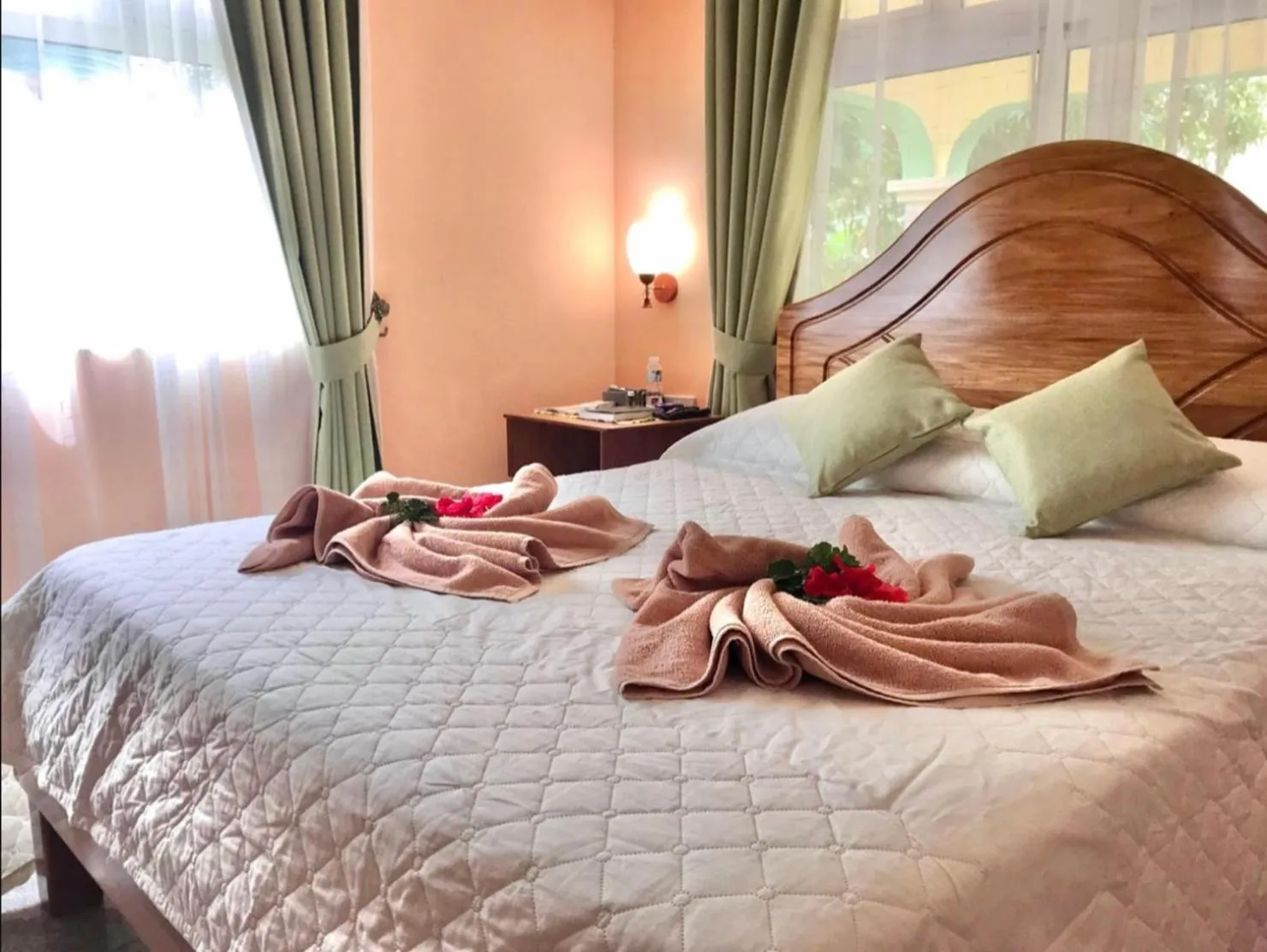 Bedroom, Bed in Villa Bananier