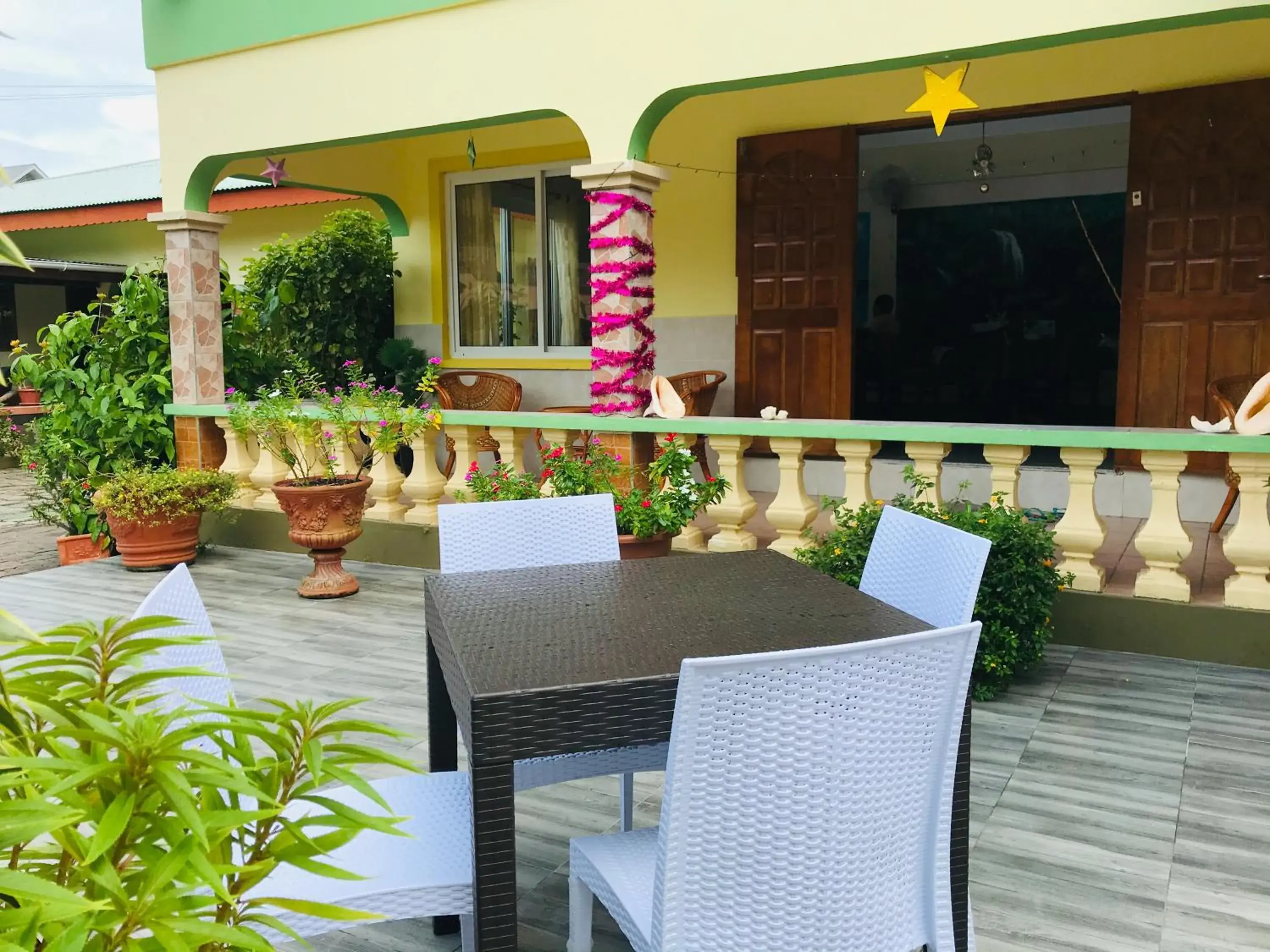 Property building in Villa Bananier Property building in Villa Bananier