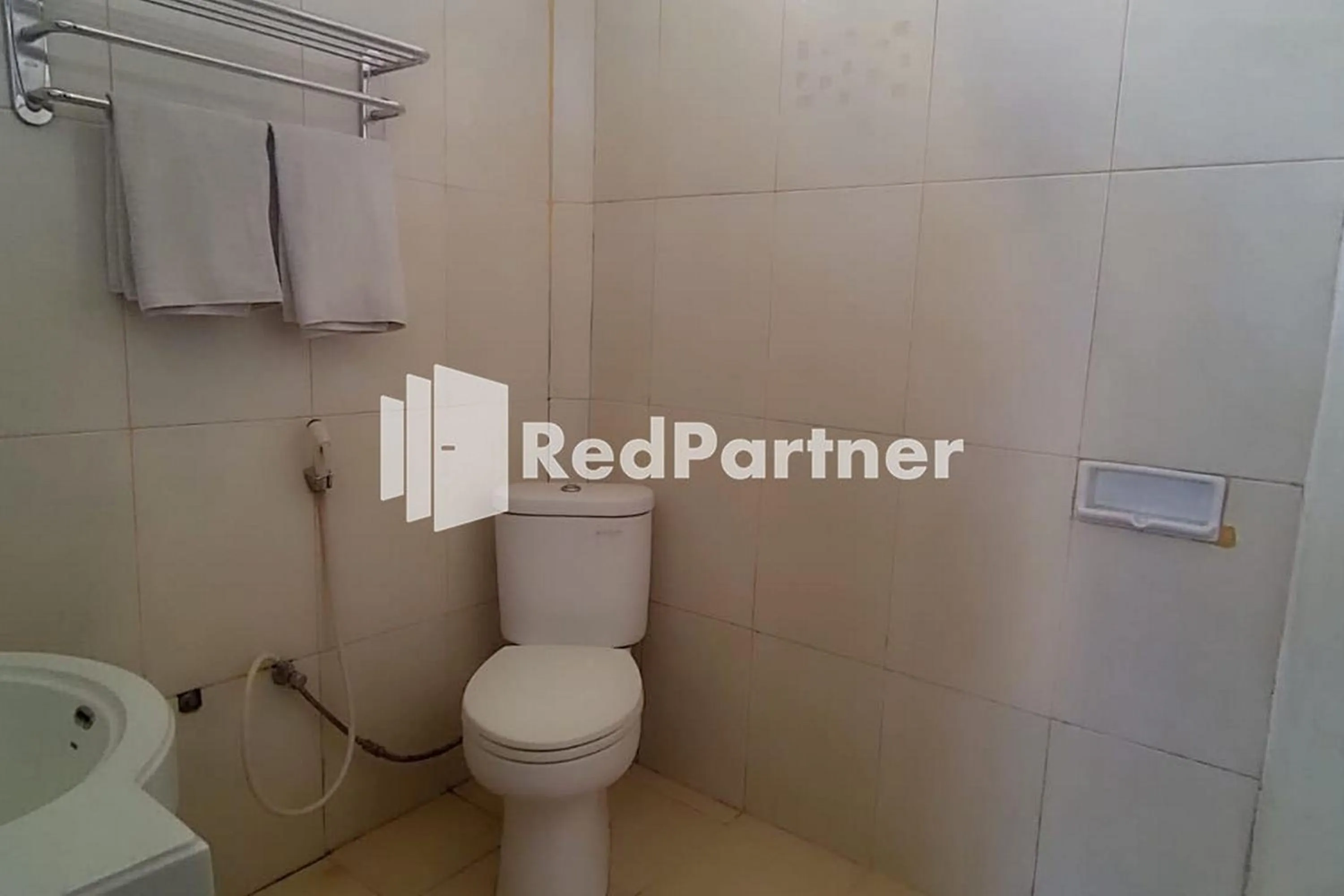 Bathroom in Hotel Abna Sangatta Mitra RedDoorz