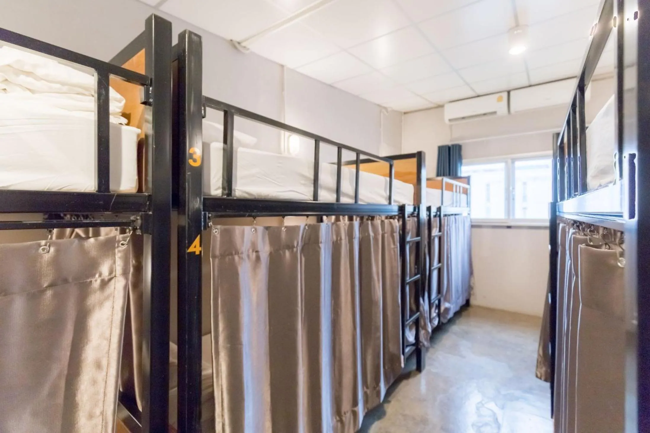 Bedroom in Hostel Lemon Siam Petchaburi Road