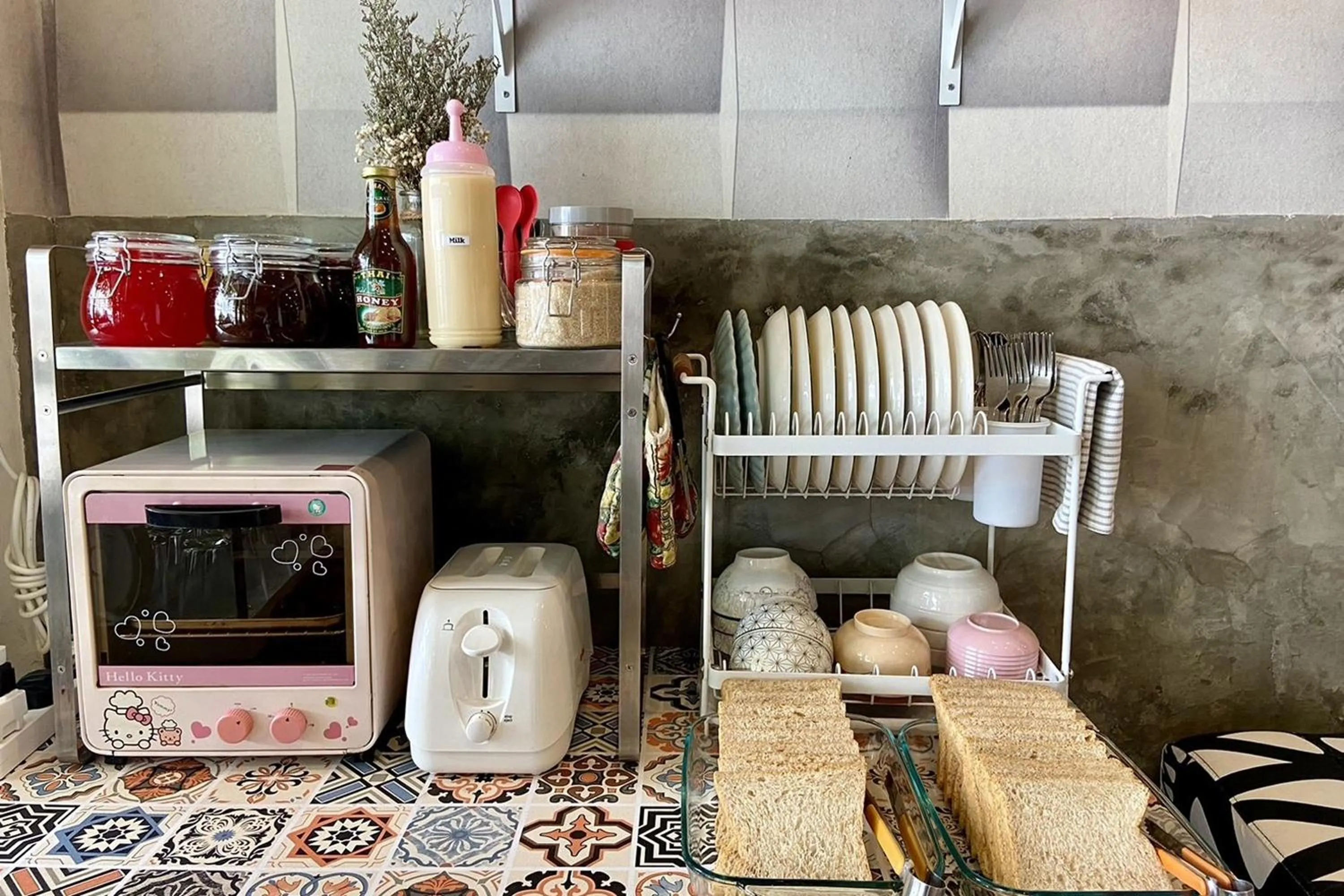 Area and facilities in Hostel Lemon Siam Petchaburi Road