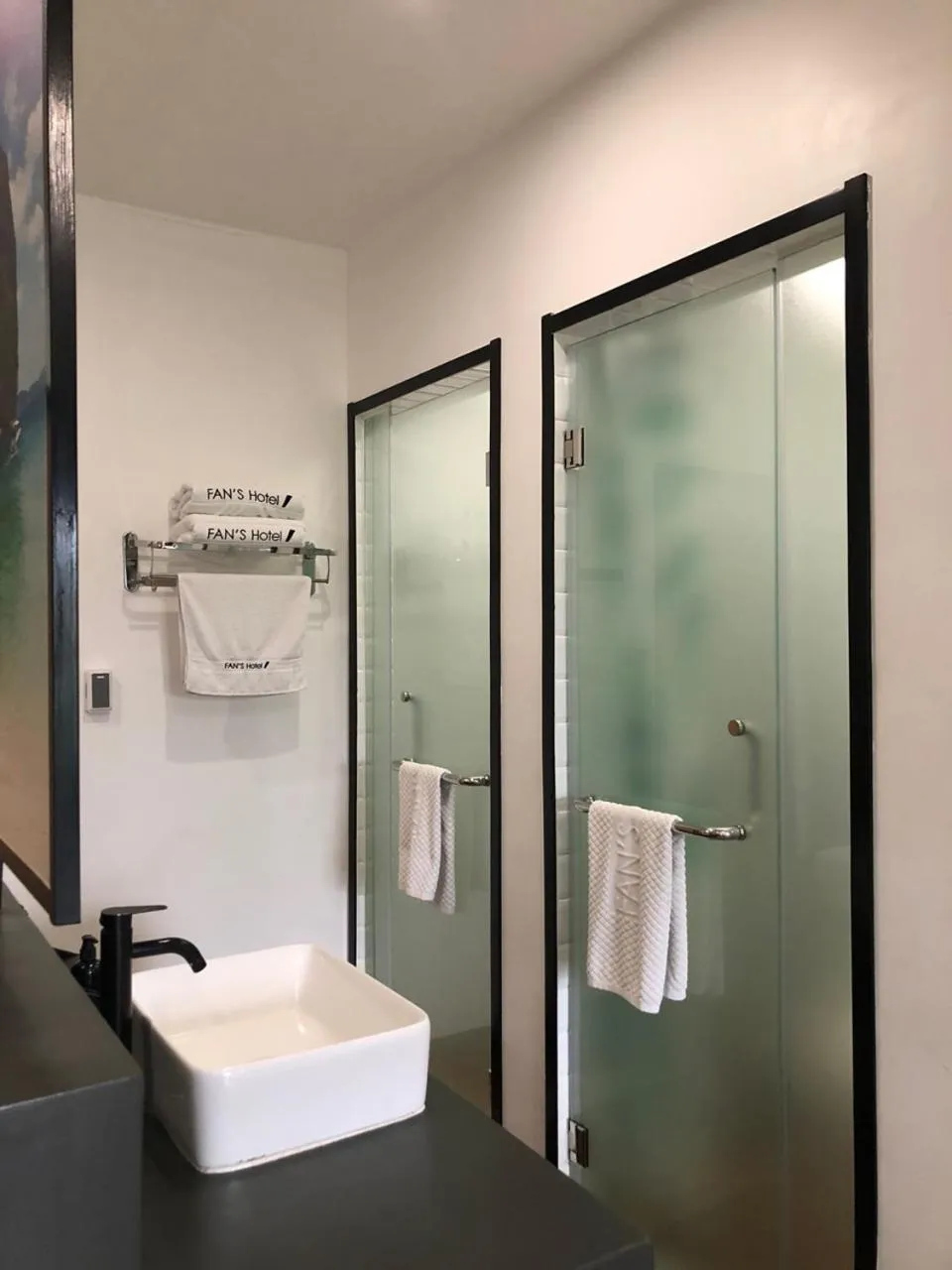 Bathroom in Fan's Hotel Baybay