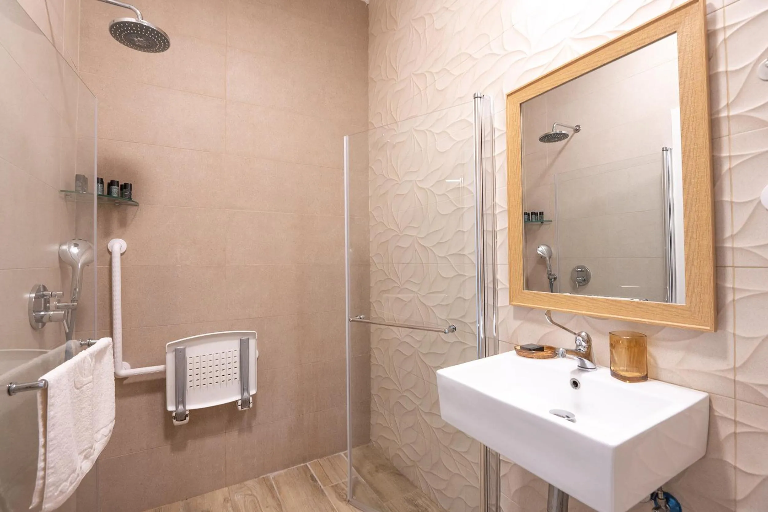 Lev Hahoresh Boutique Hotel