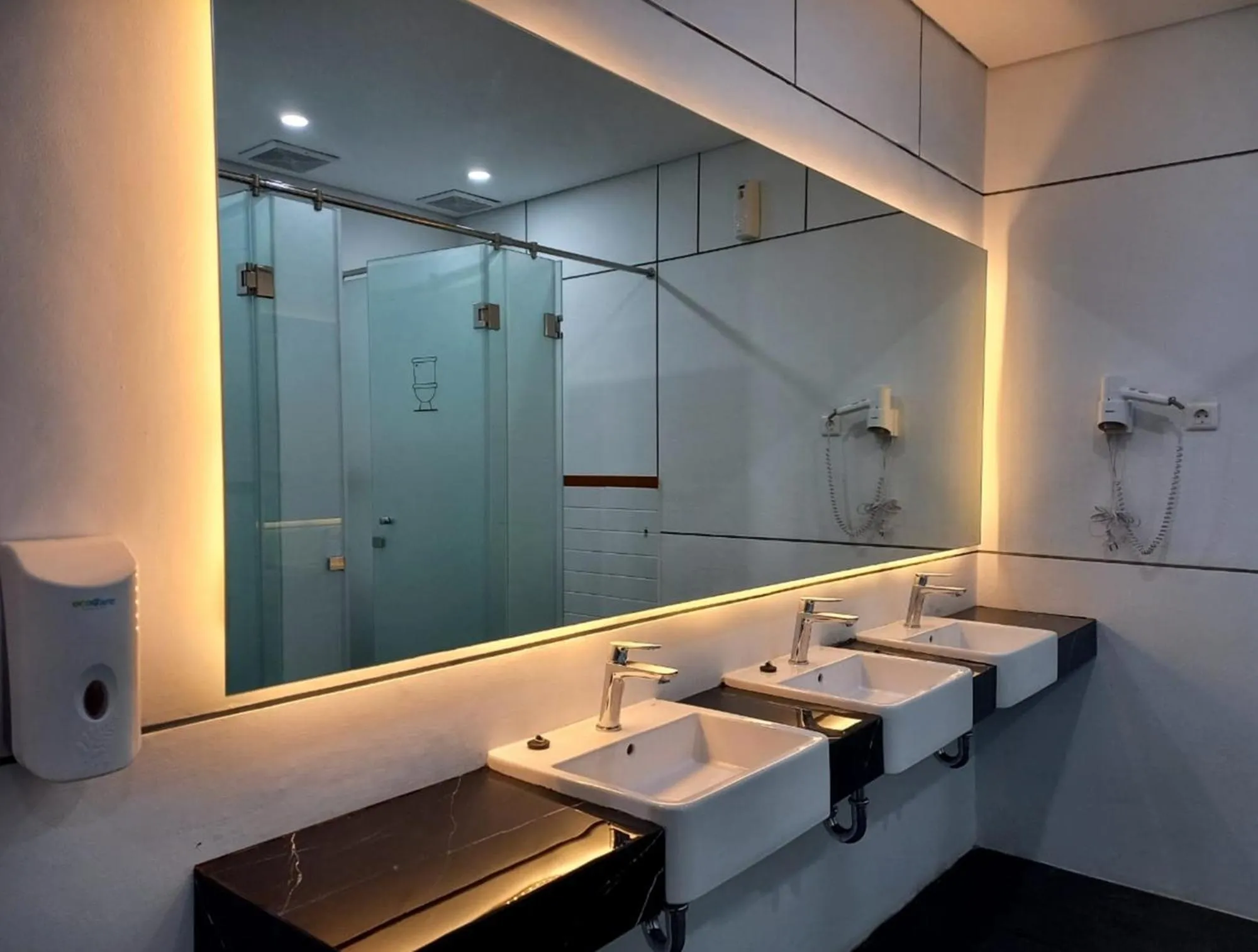 Bathroom in Nindya Biodistrict Hotel Bandung