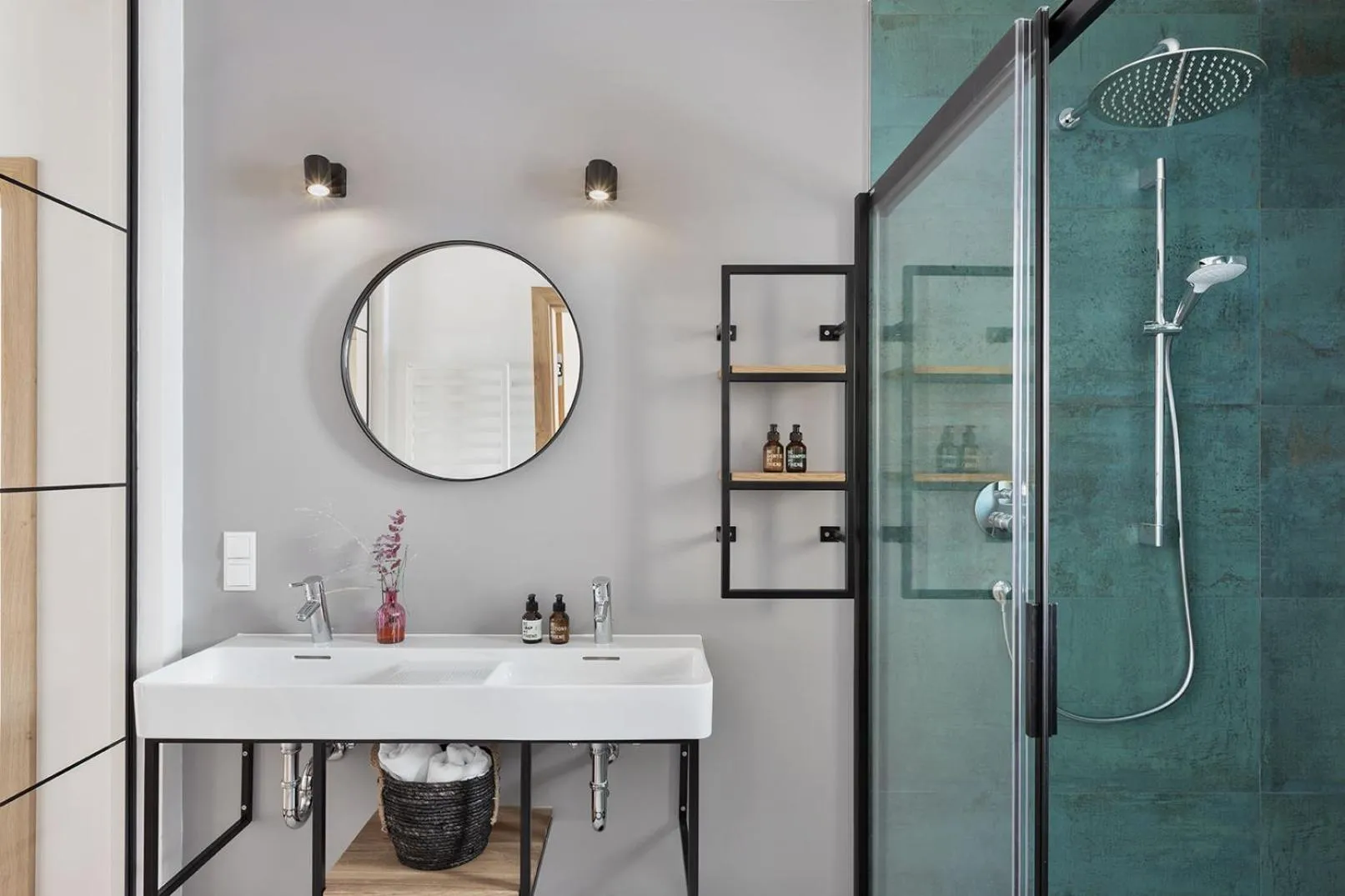 Shower in Holzhackerin - the charming Haus am Berg