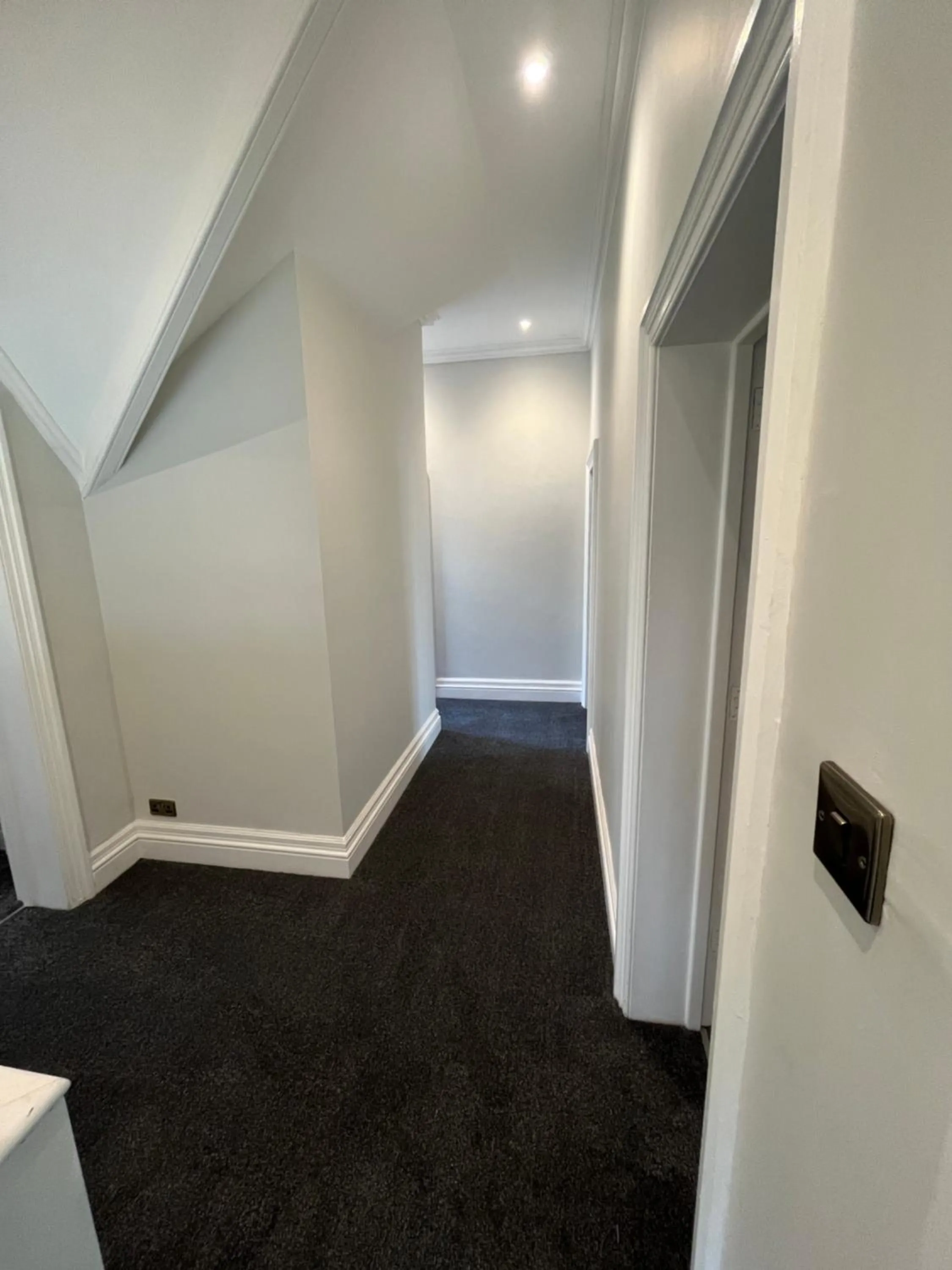 Photo of the whole room in Ormes Hey Apartments