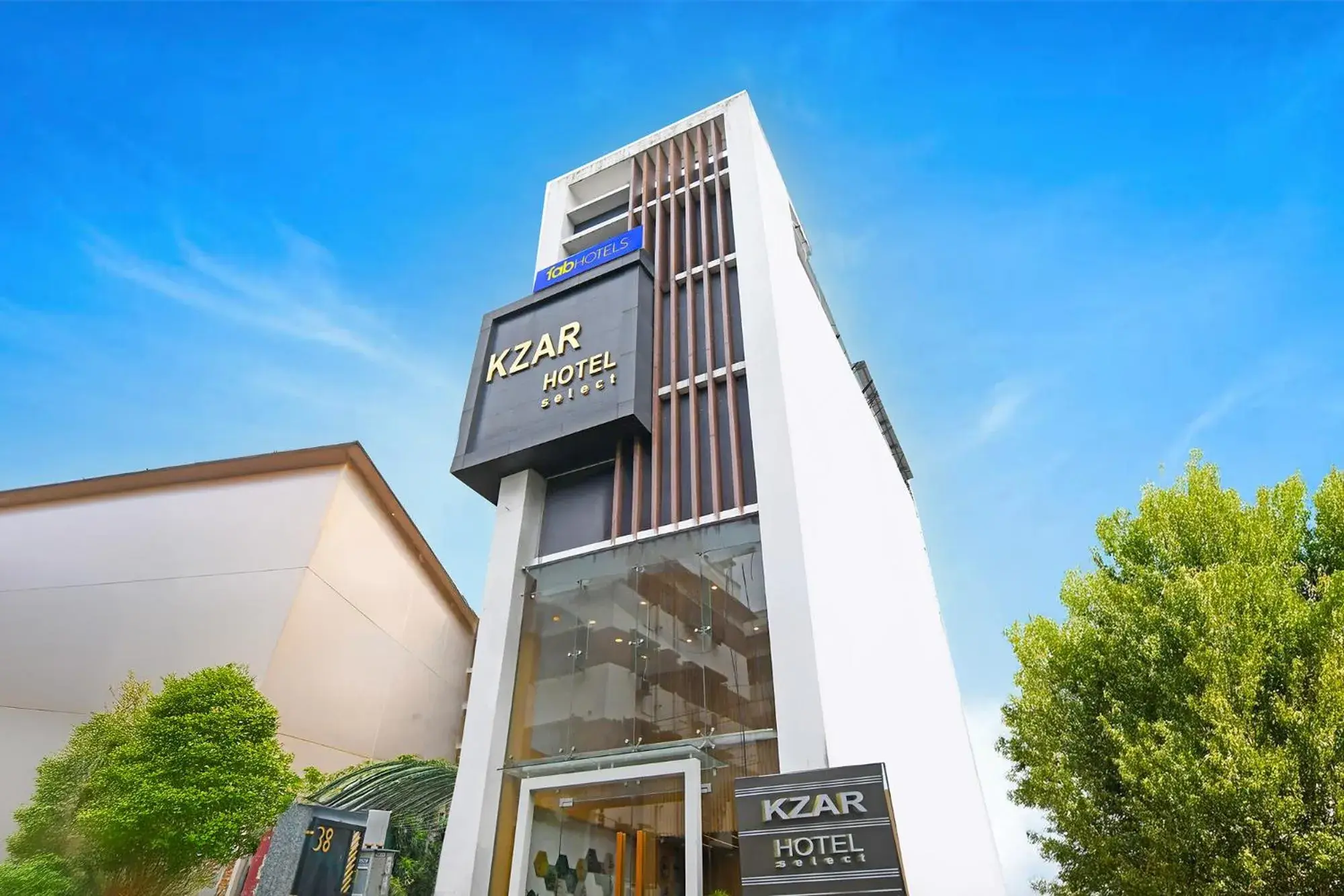 Property building in FabHotel Kzar Select - Nr US Consulate Property building in FabHotel Kzar Select - Nr US Consulate