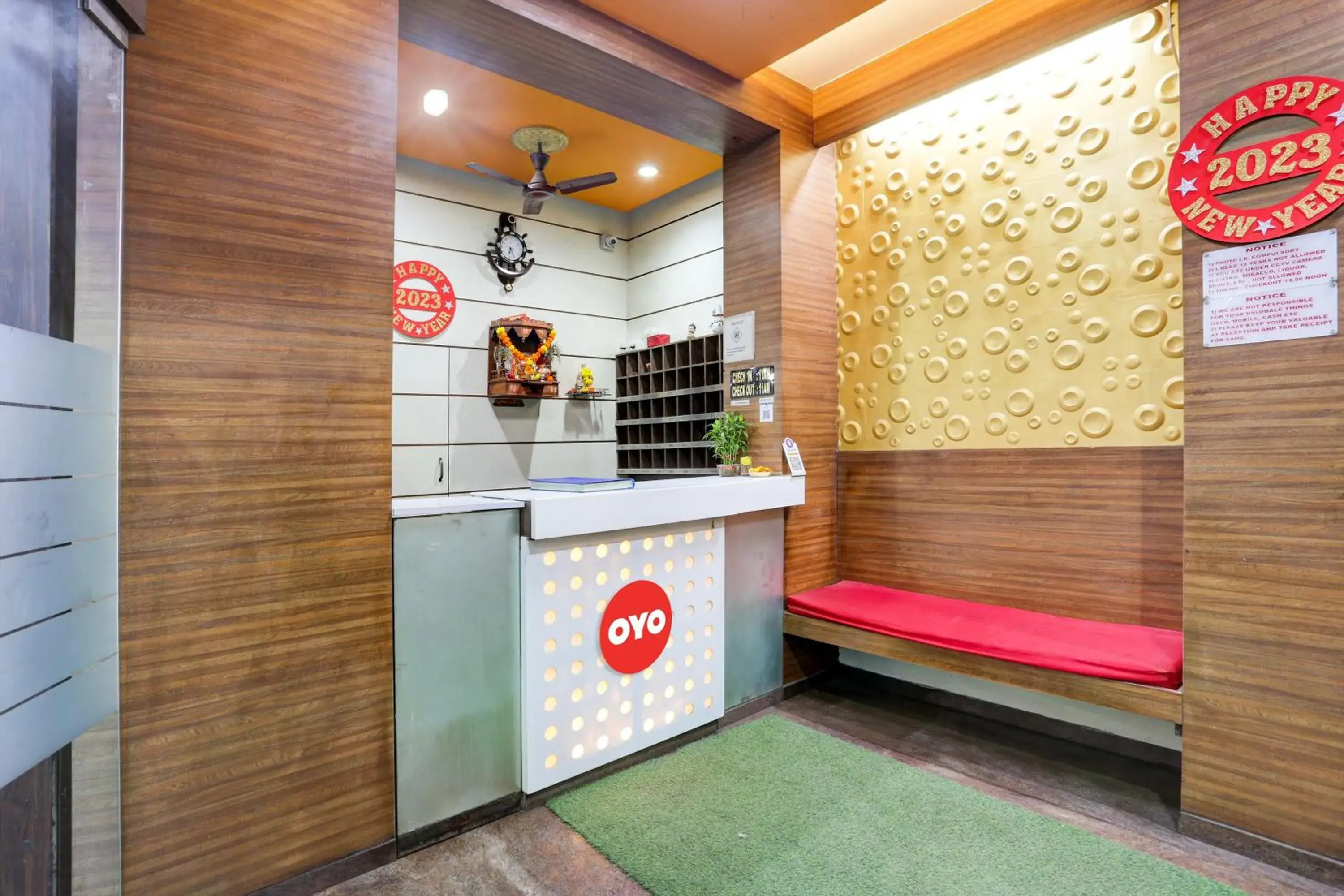 Lobby or reception in Super Hotel O Yatri Yadgar Lobby or reception in Super Hotel O Yatri Yadgar