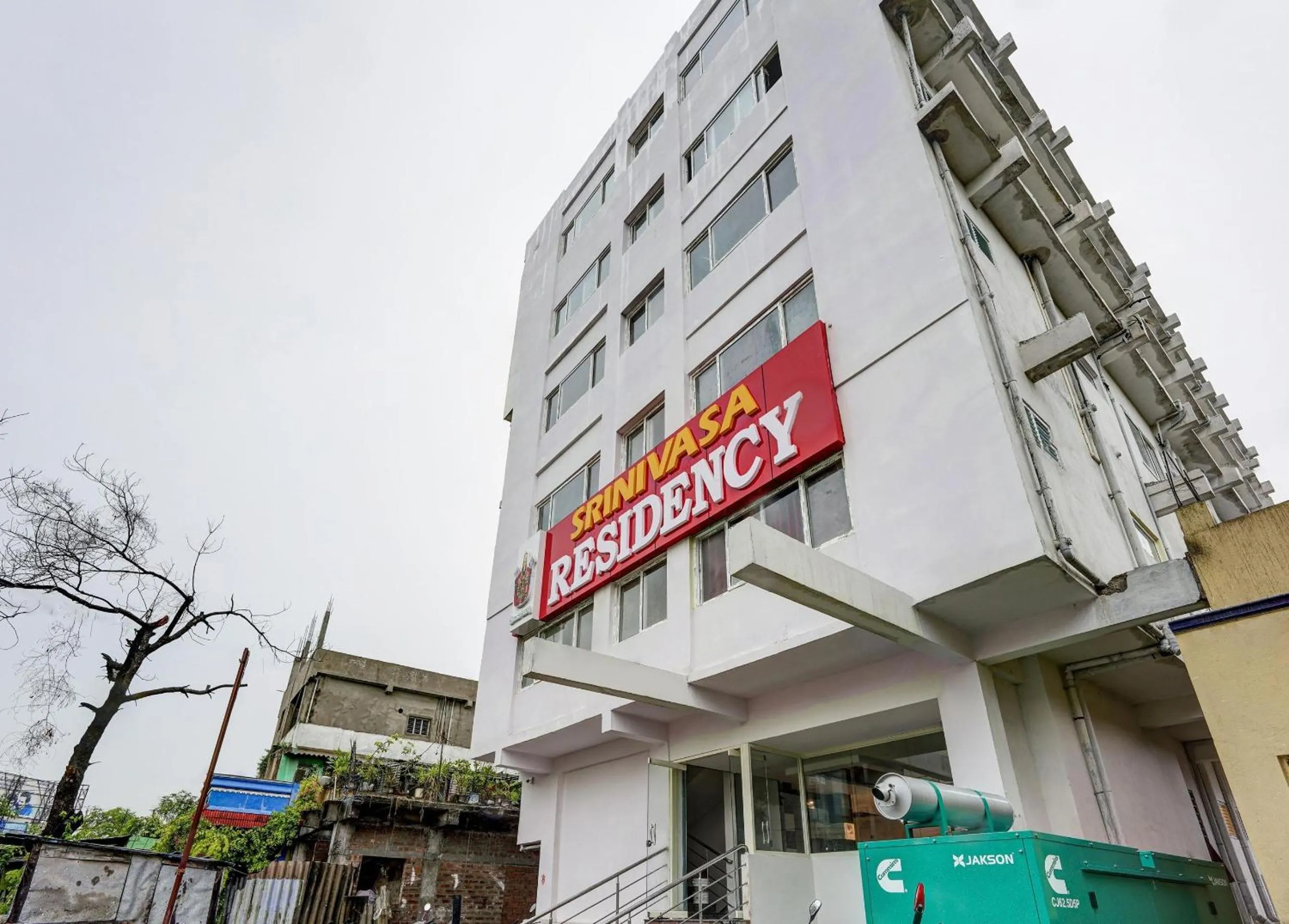 Facade/entrance in Collection O Srinivasa Residency