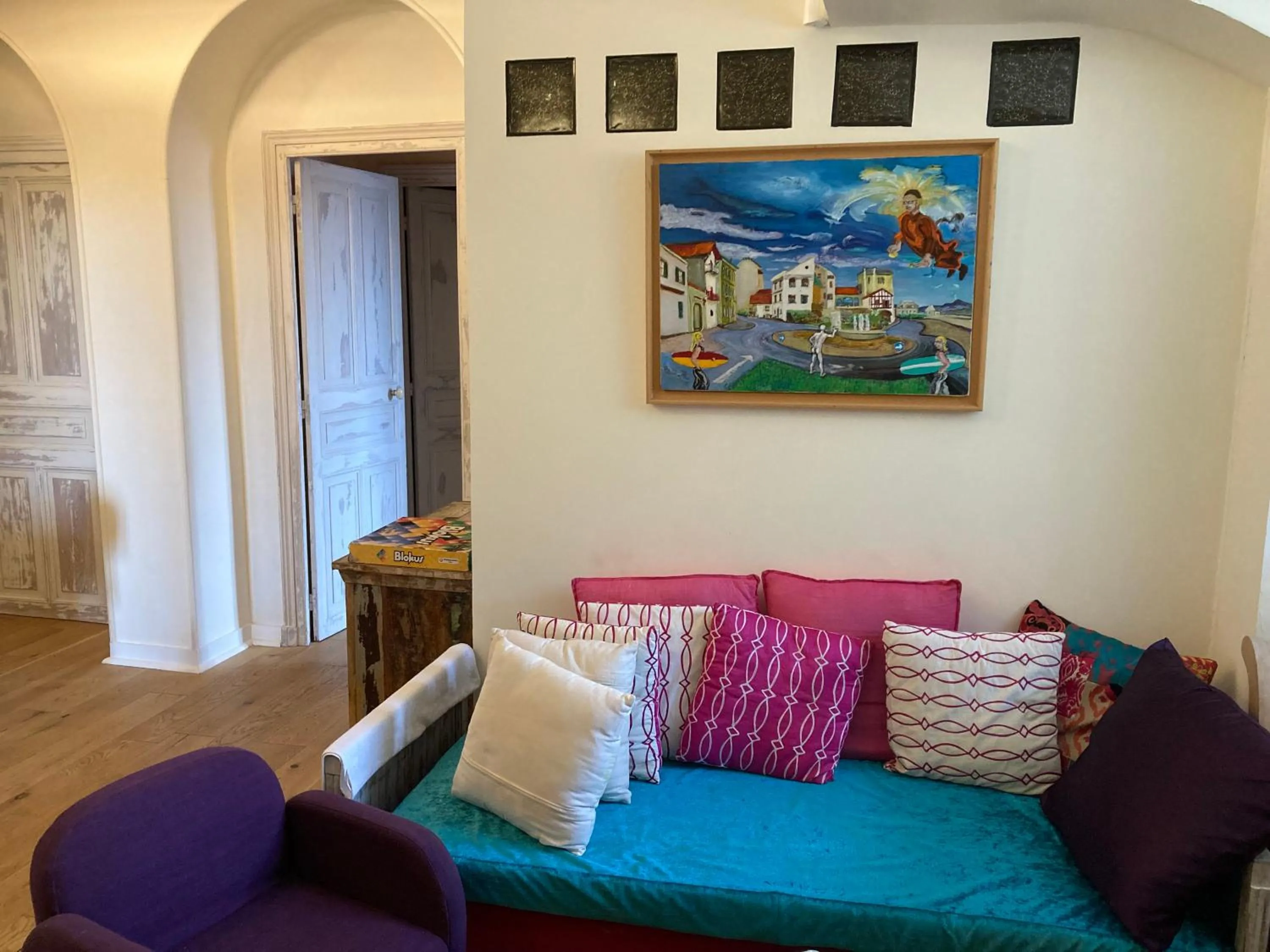 Communal lounge/ TV room in Villa AJNA Bayonne