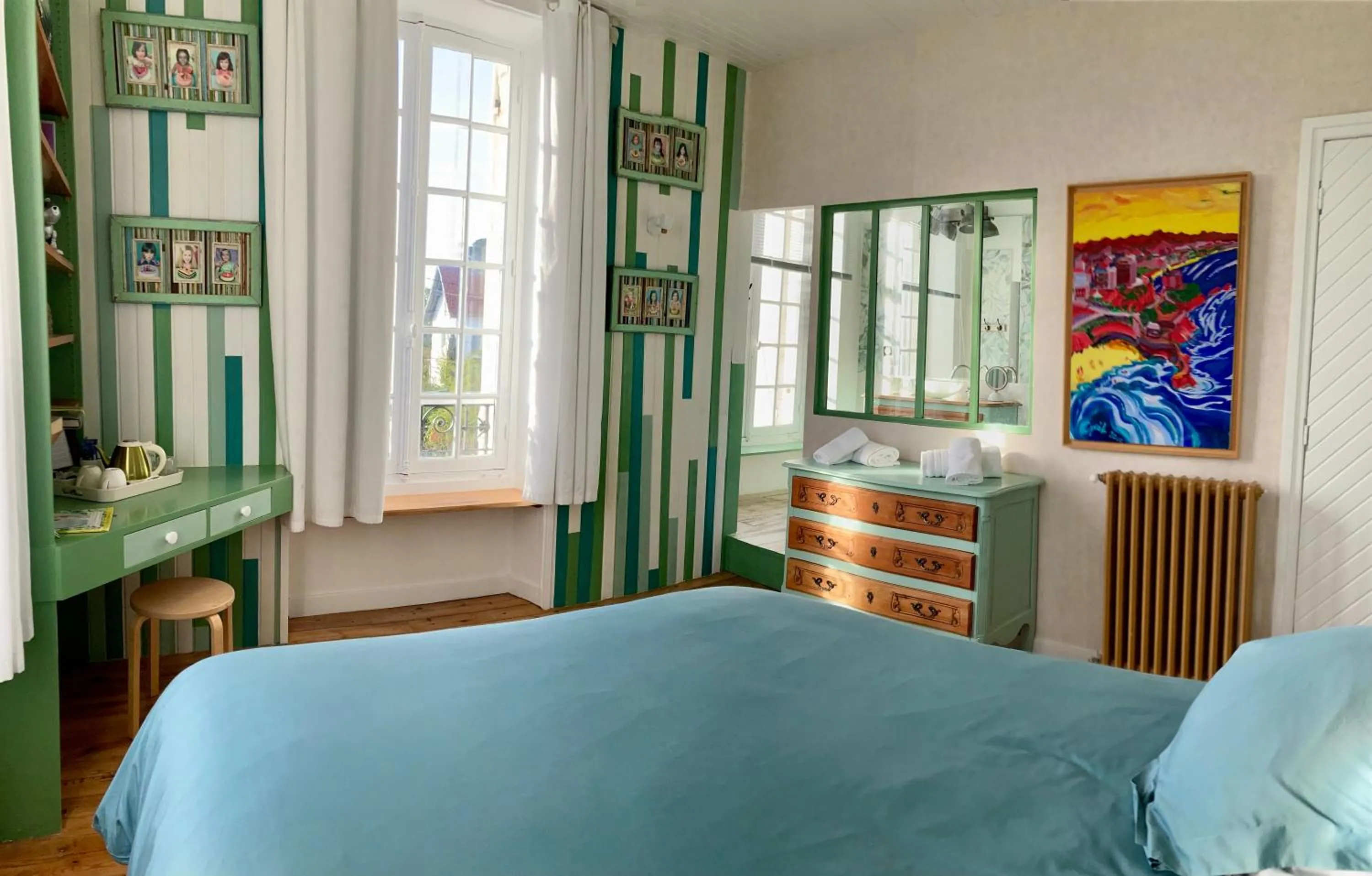Bed in Villa AJNA Bayonne