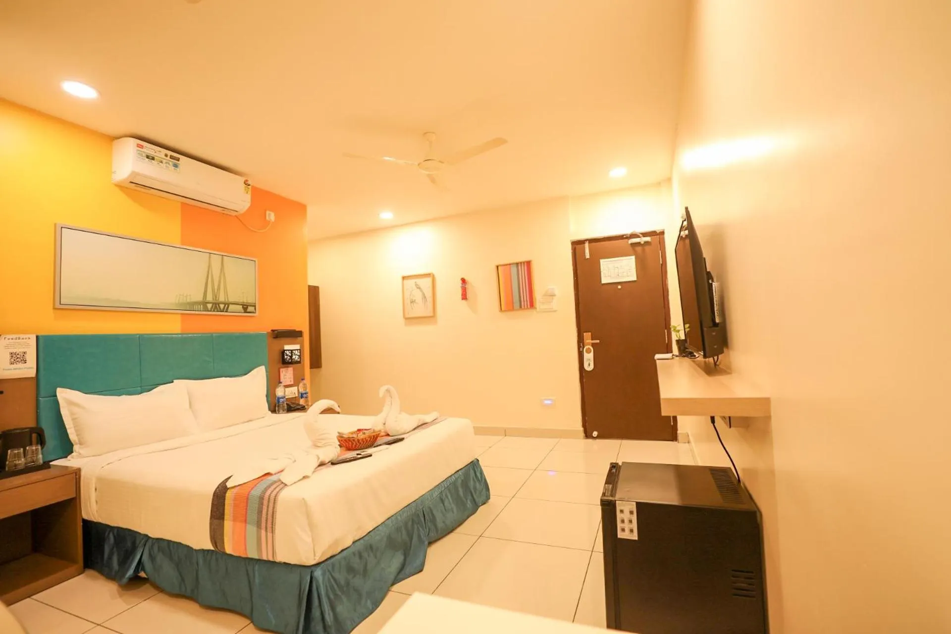 Bed in Hotel White Fields Hitec City, Hyderabad