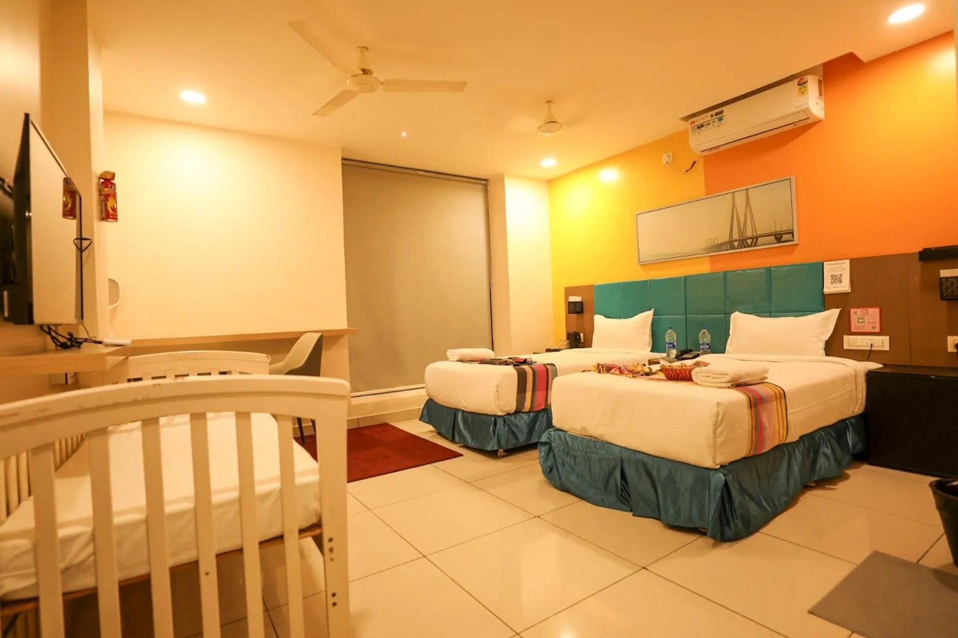 Bed in Hotel White Fields Hitec City, Hyderabad