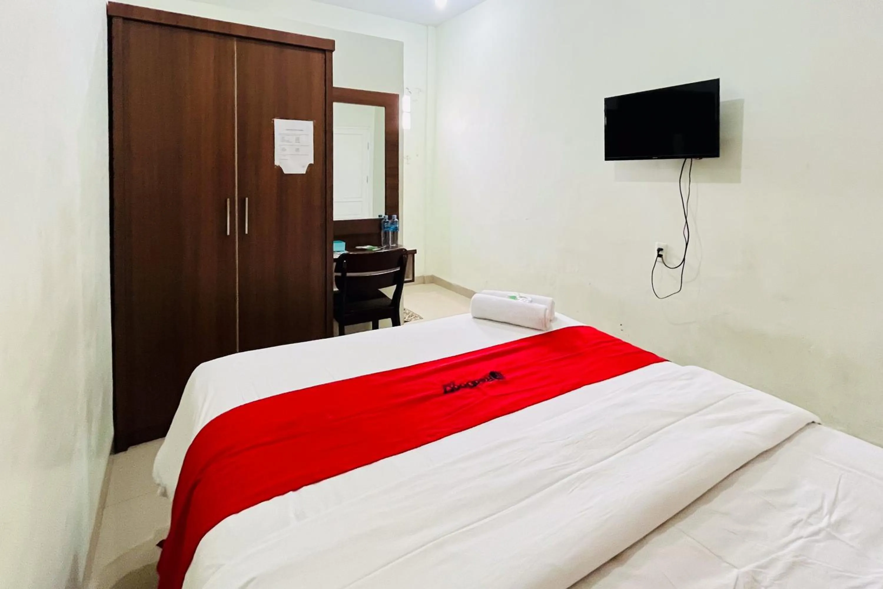 Bed in RedDoorz At Teratai Homestay Medan Amplas