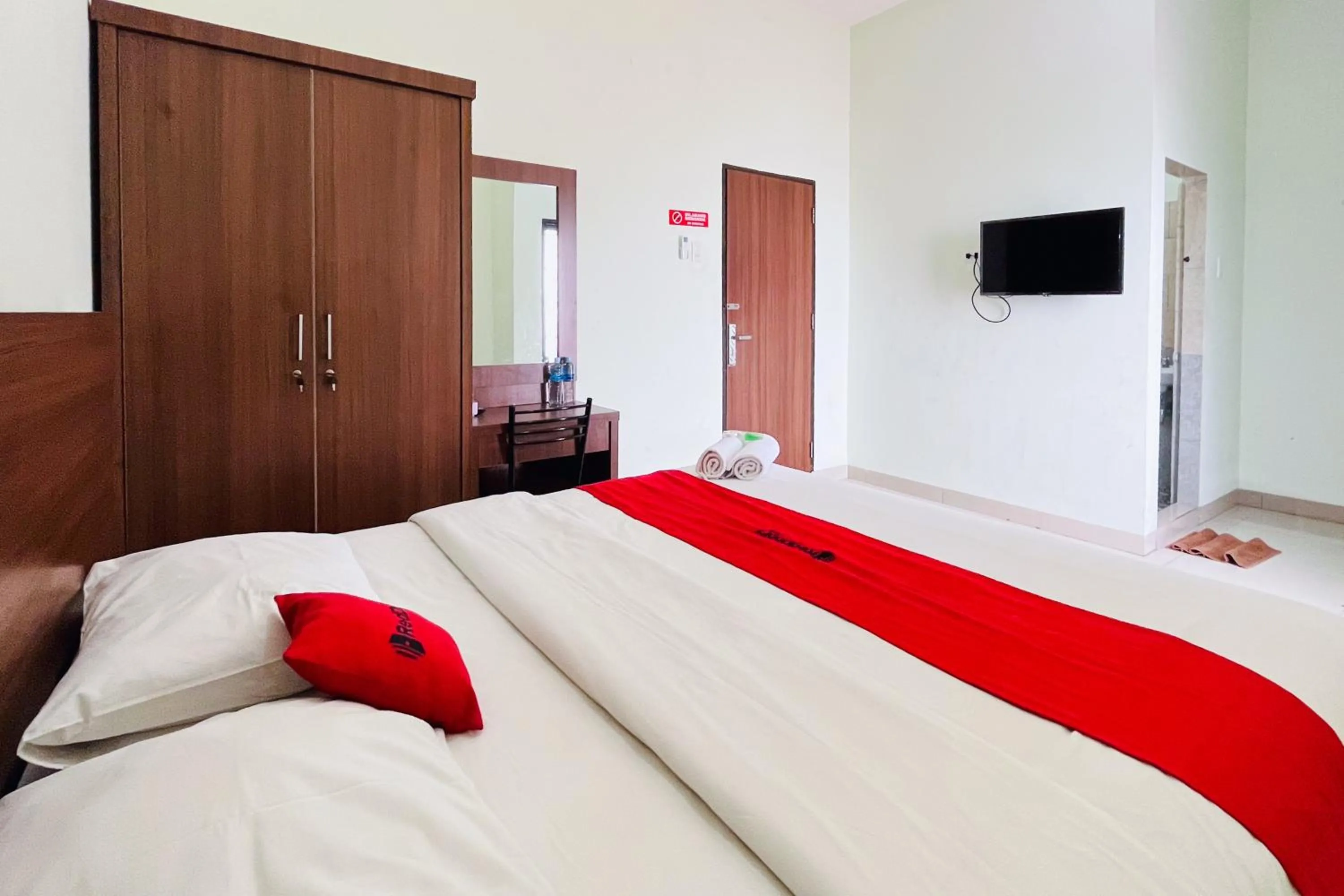 Bed in RedDoorz At Teratai Homestay Medan Amplas