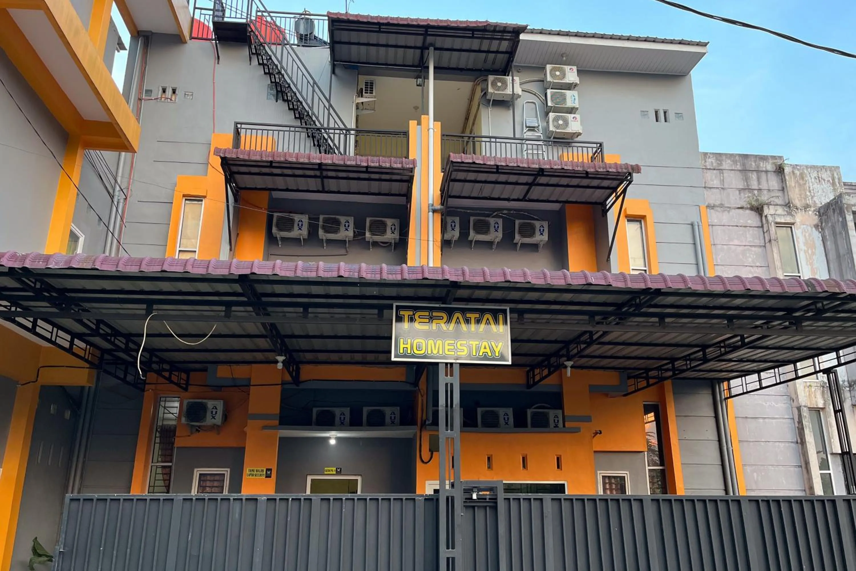 Property building in RedDoorz At Teratai Homestay Medan Amplas