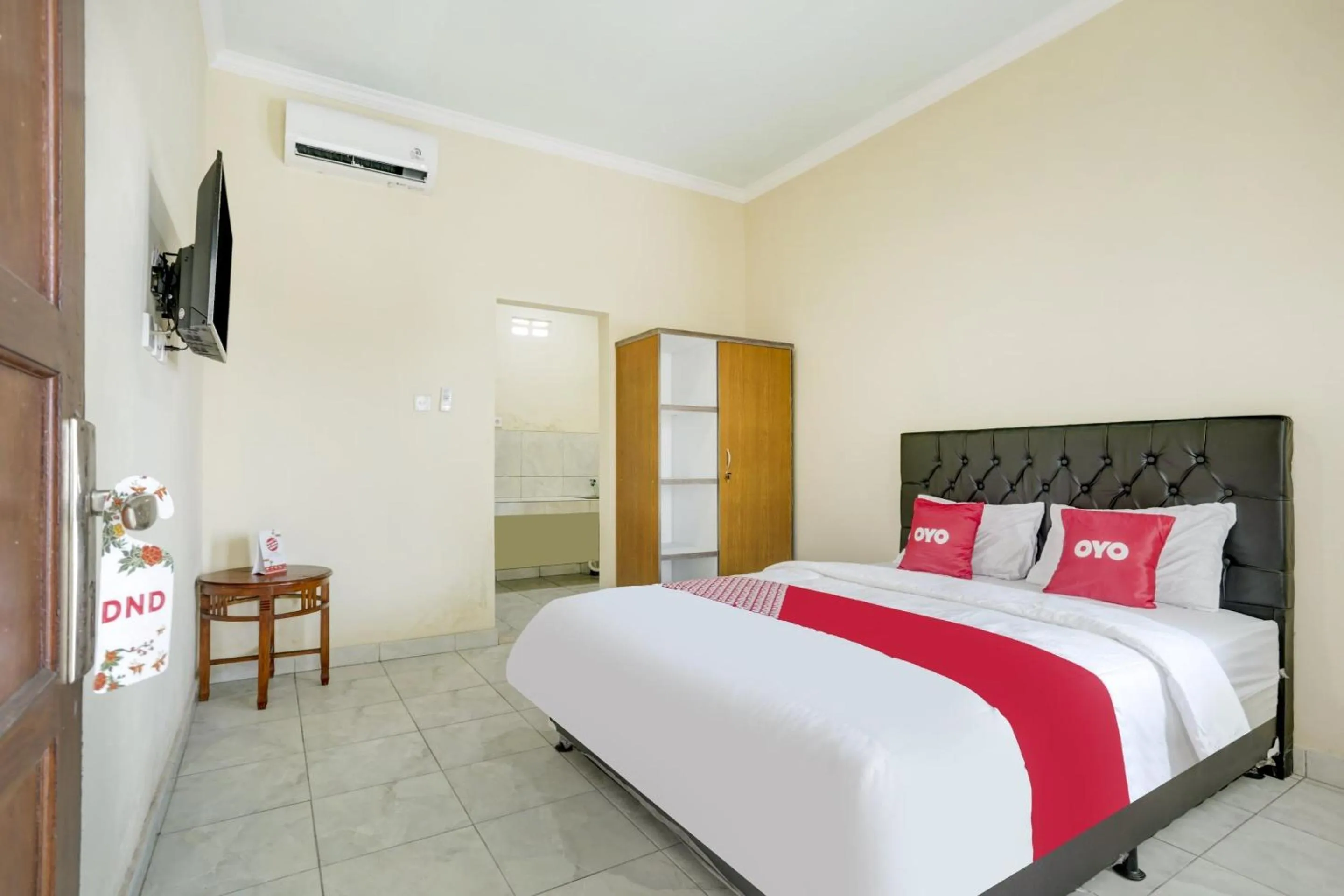 Bedroom, Bed in Hotel O Pondok Dukuh