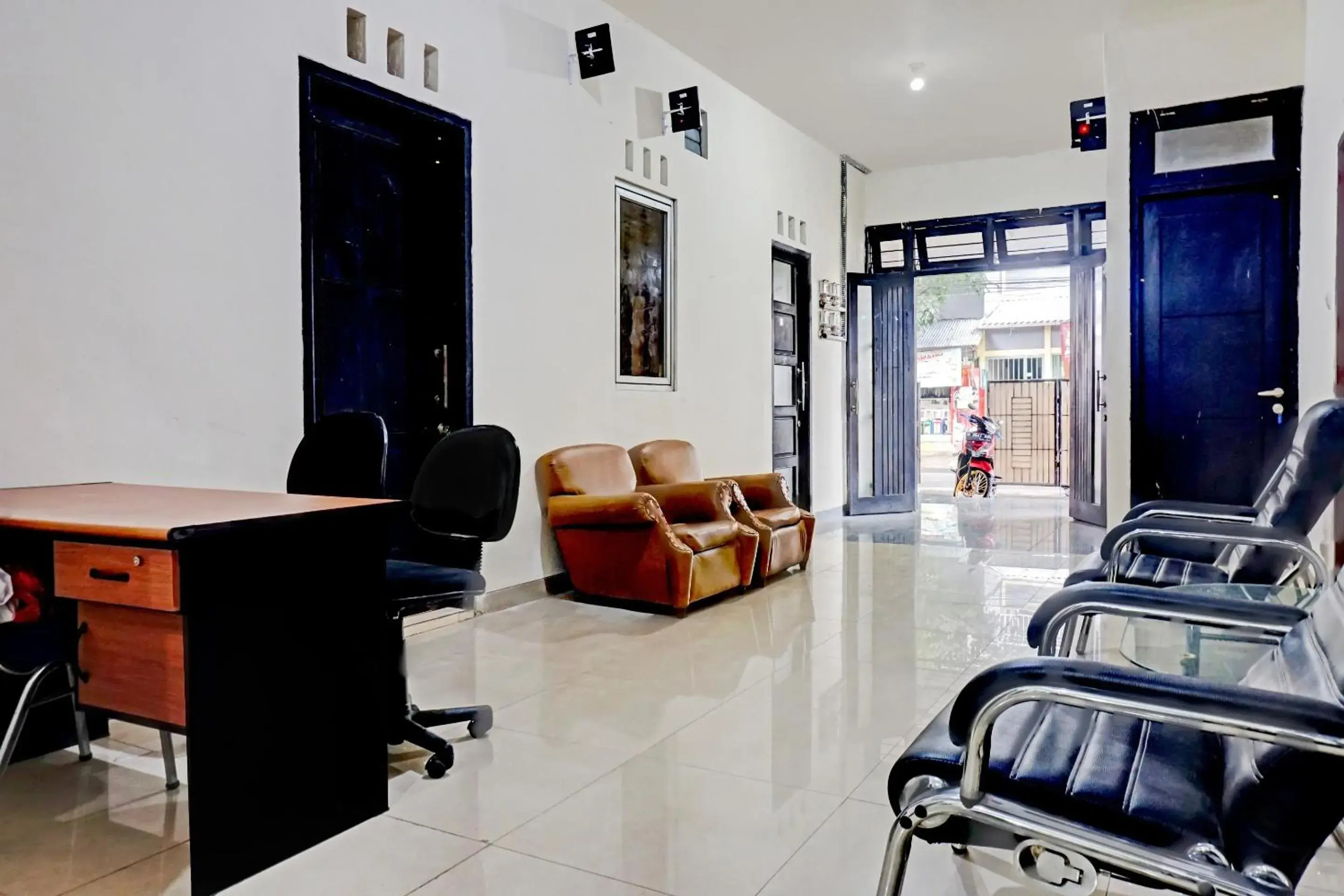 Lobby or reception in Hotel O Lily House Lobby or reception in Hotel O Lily House