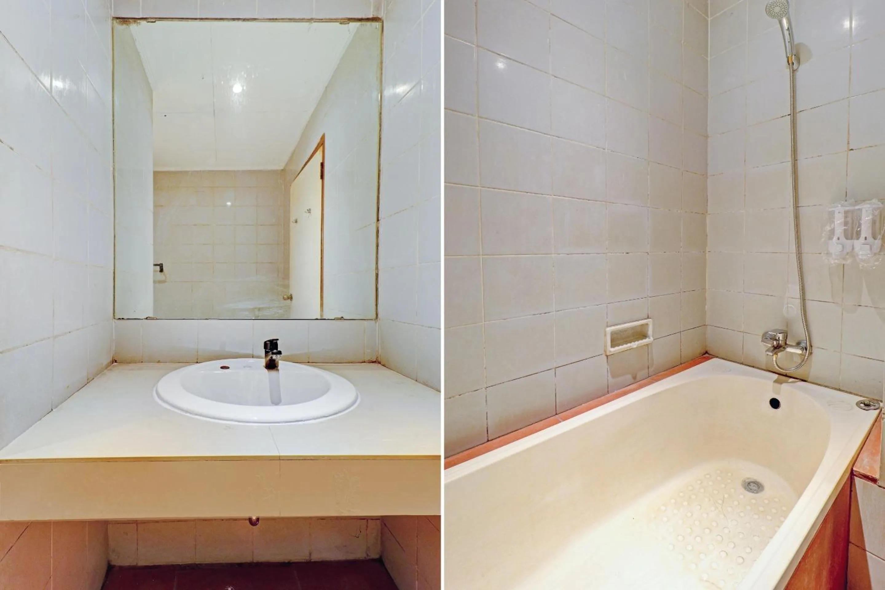 Bathroom in Collection O Riau Near Trans Studio Bandung Formerly Asteria Hotel