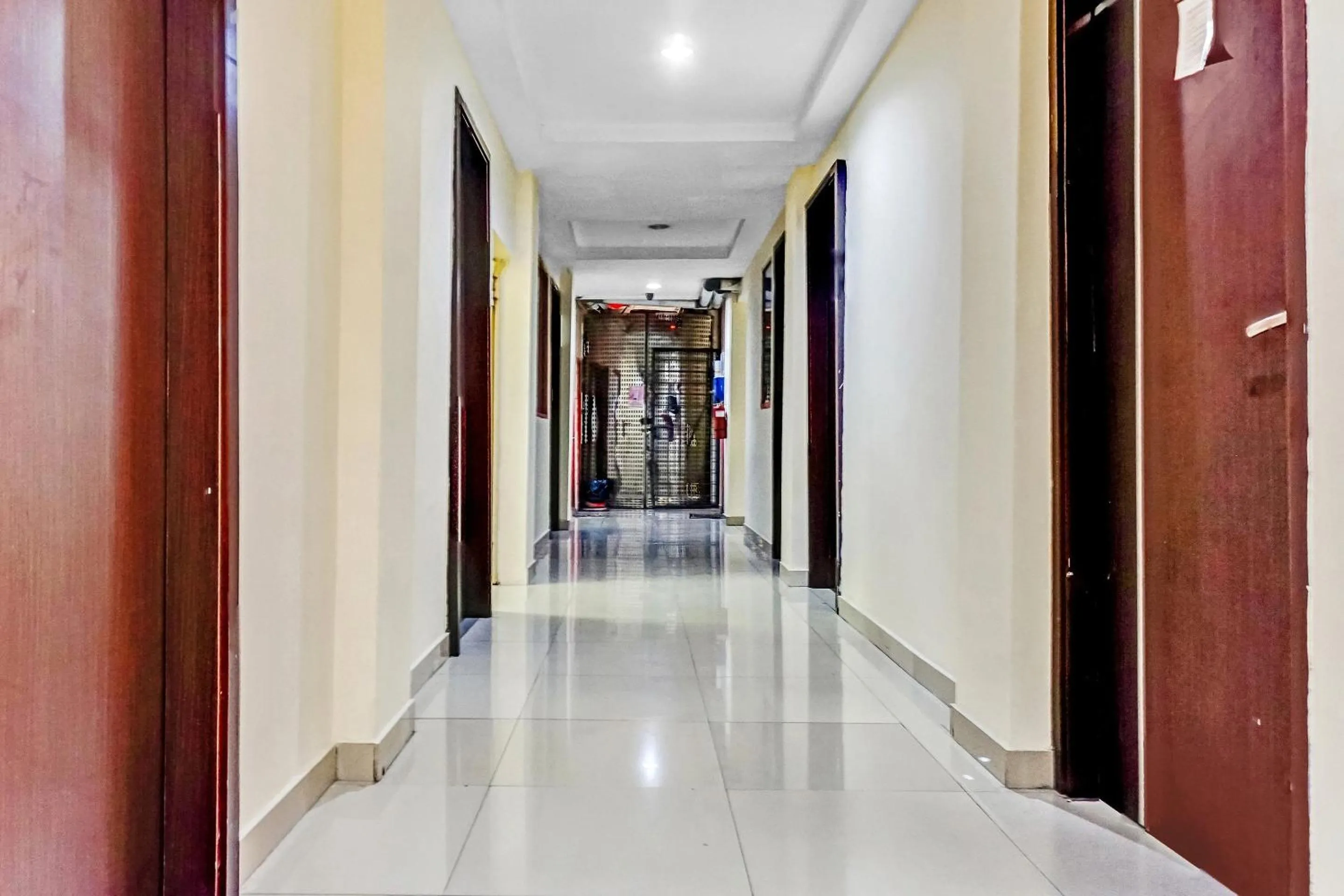 Lobby or reception in Hotel O Point Hostel