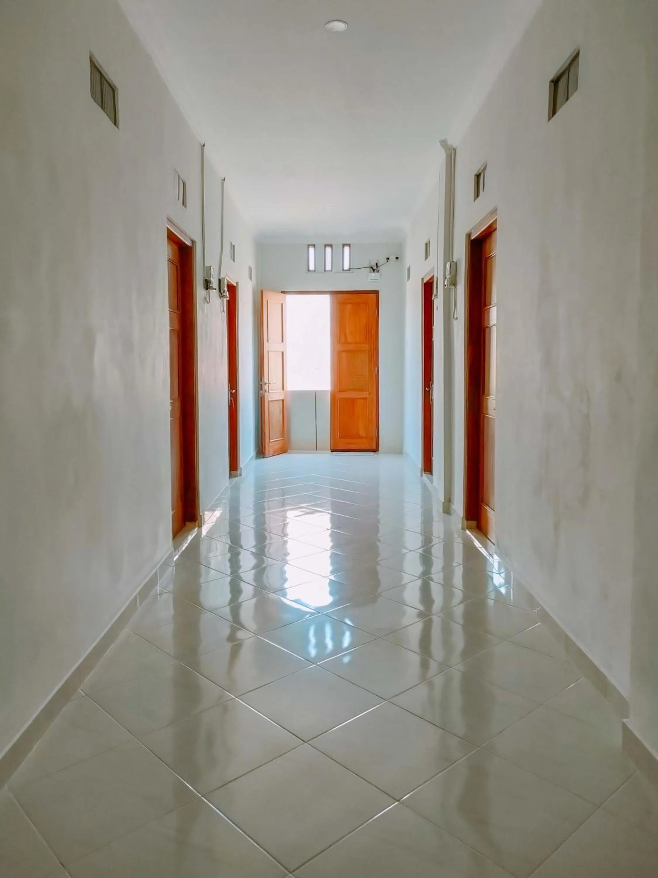 RedDoorz at Omah Candi Sari near Airport YIA