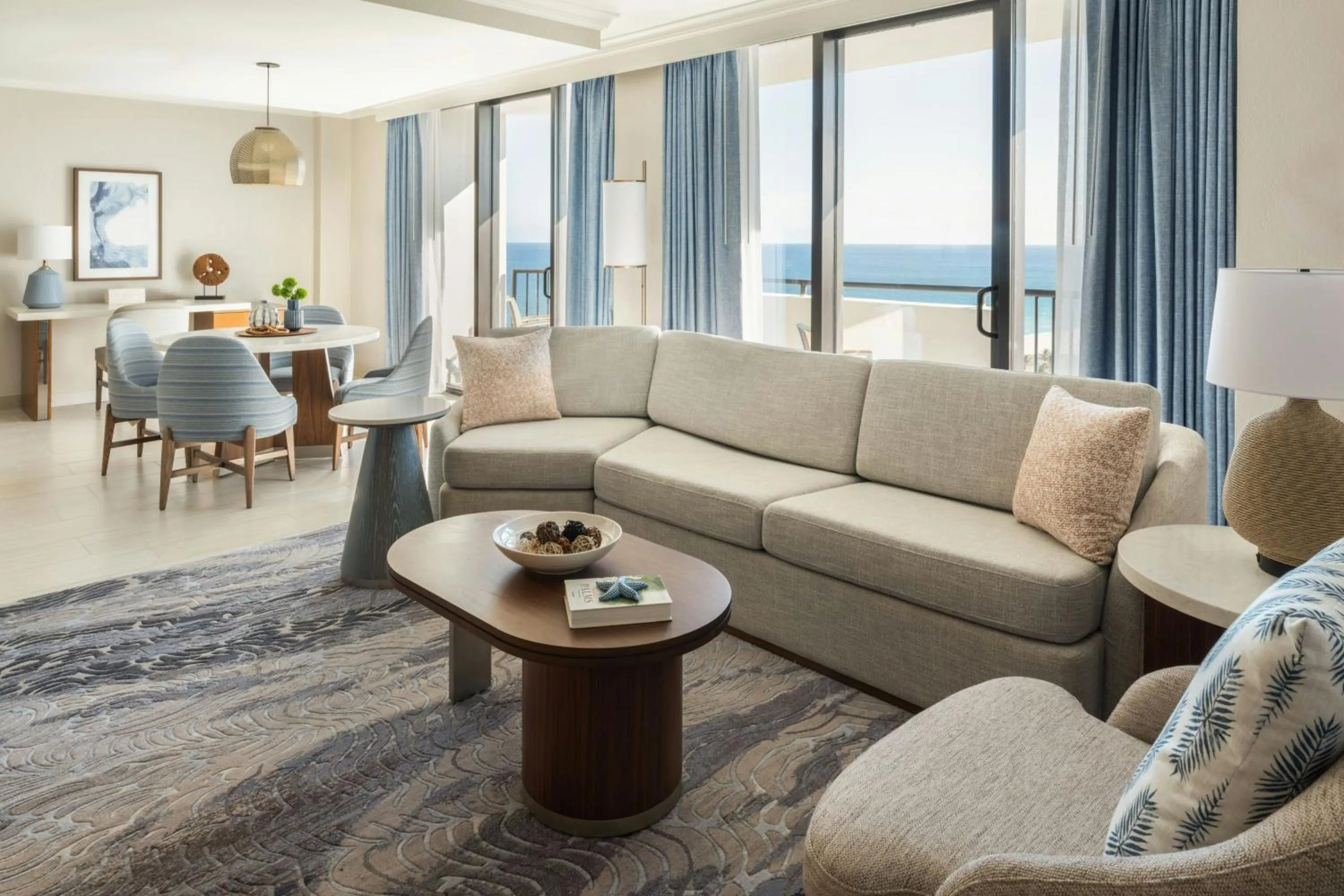 Photo of the whole room in Fort Lauderdale Marriott Harbor Beach Resort & Spa